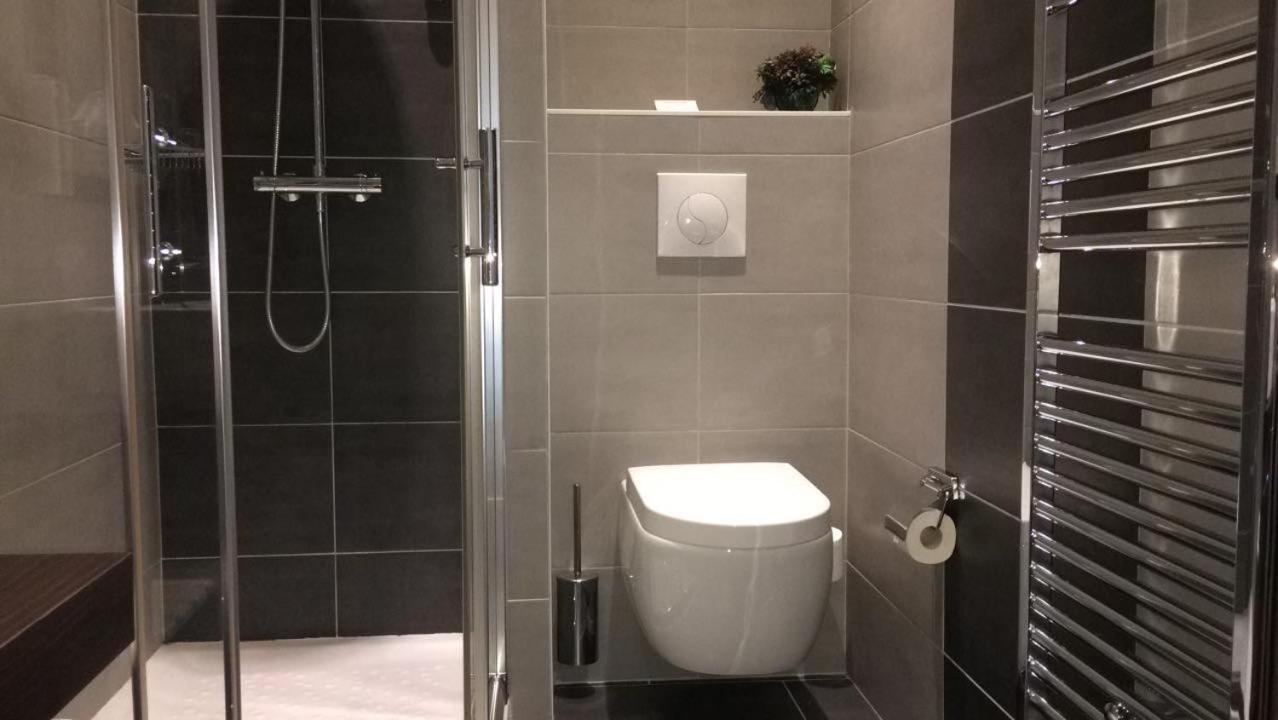 Superior Queen Room - Photo 9