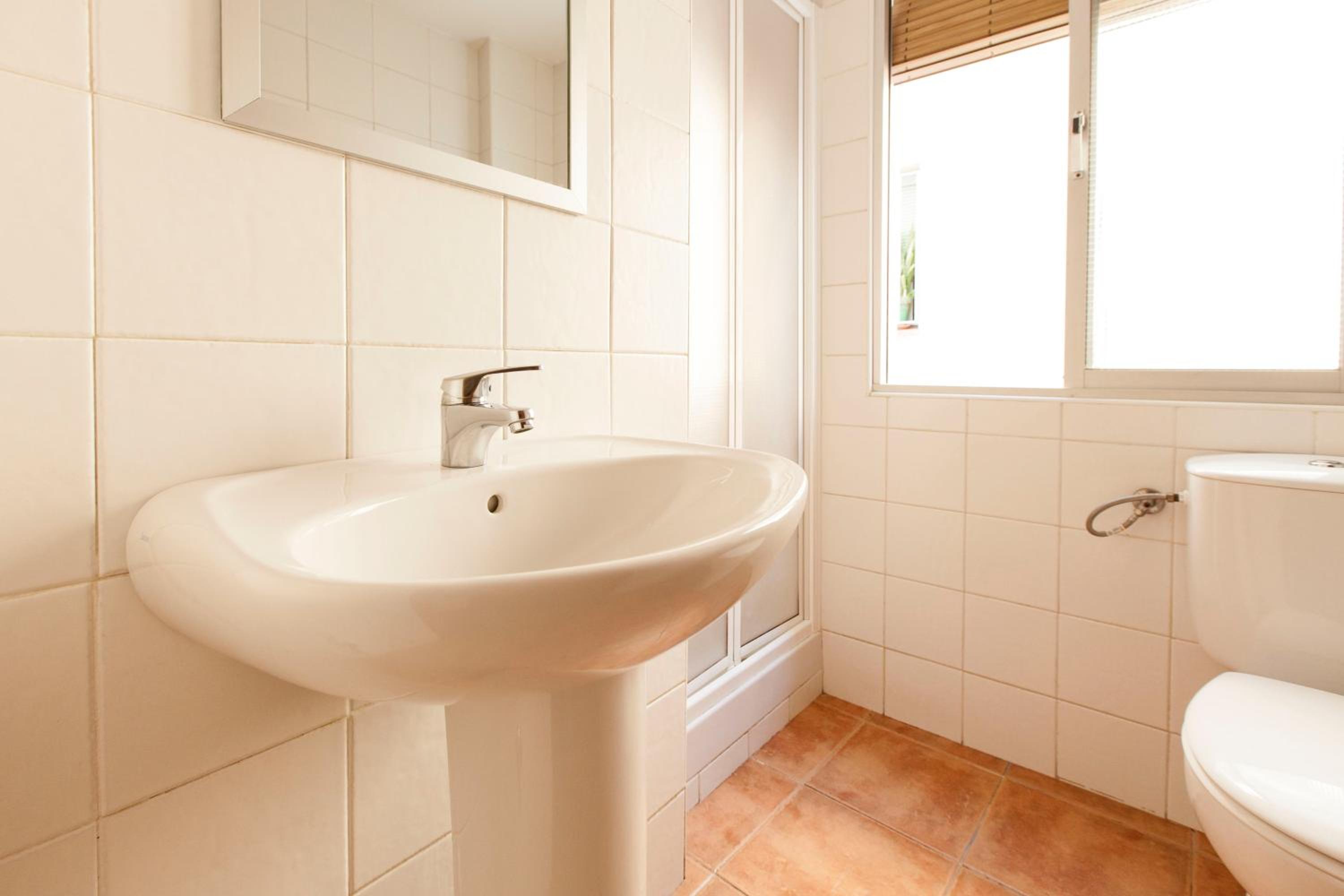 Standard Double Room With Shared Bathroom photo 3