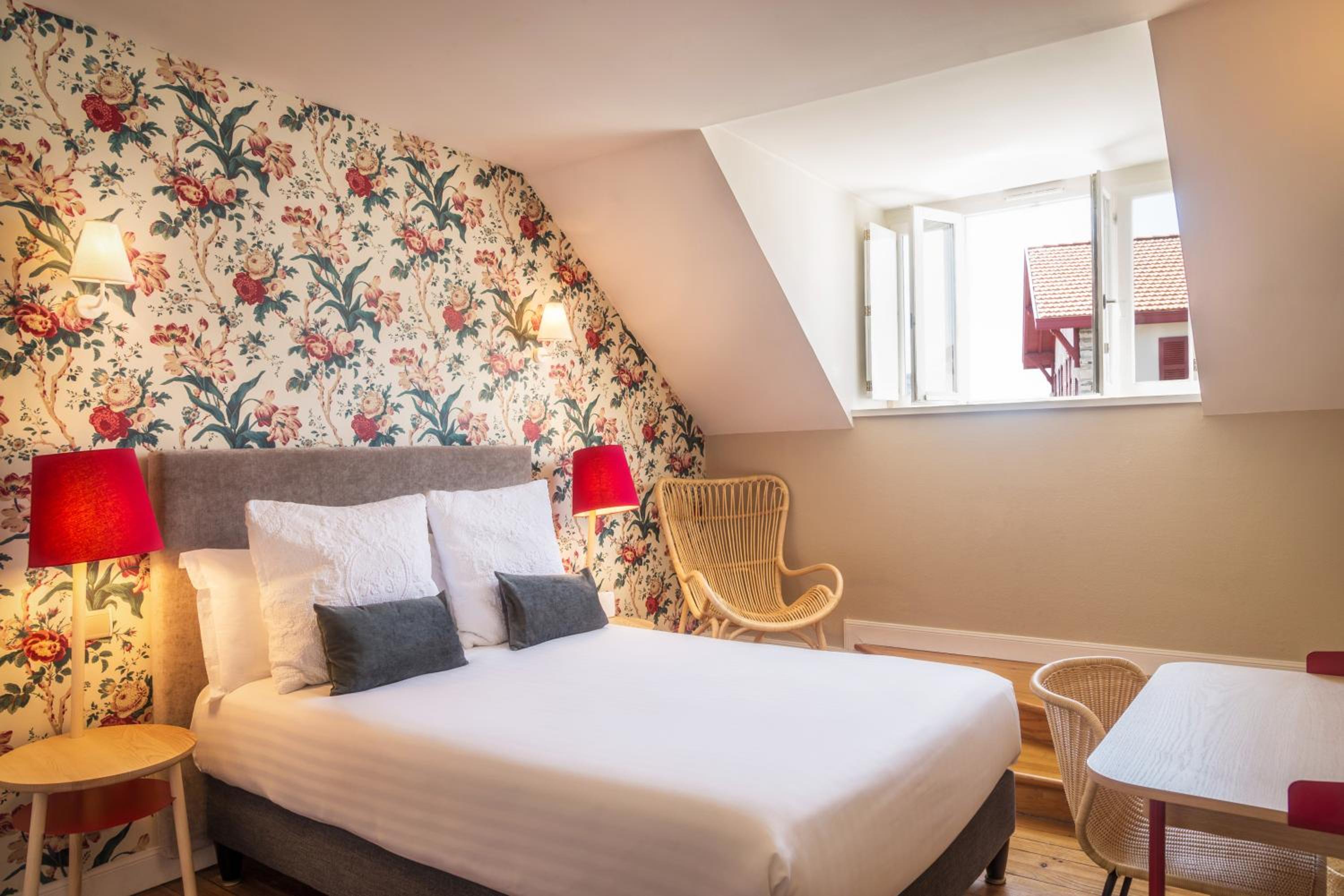 Standard  Room - Photo 2
