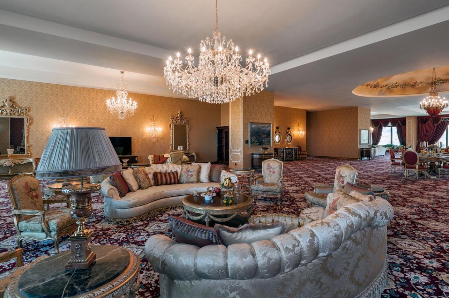 Presidential Suite photo 3