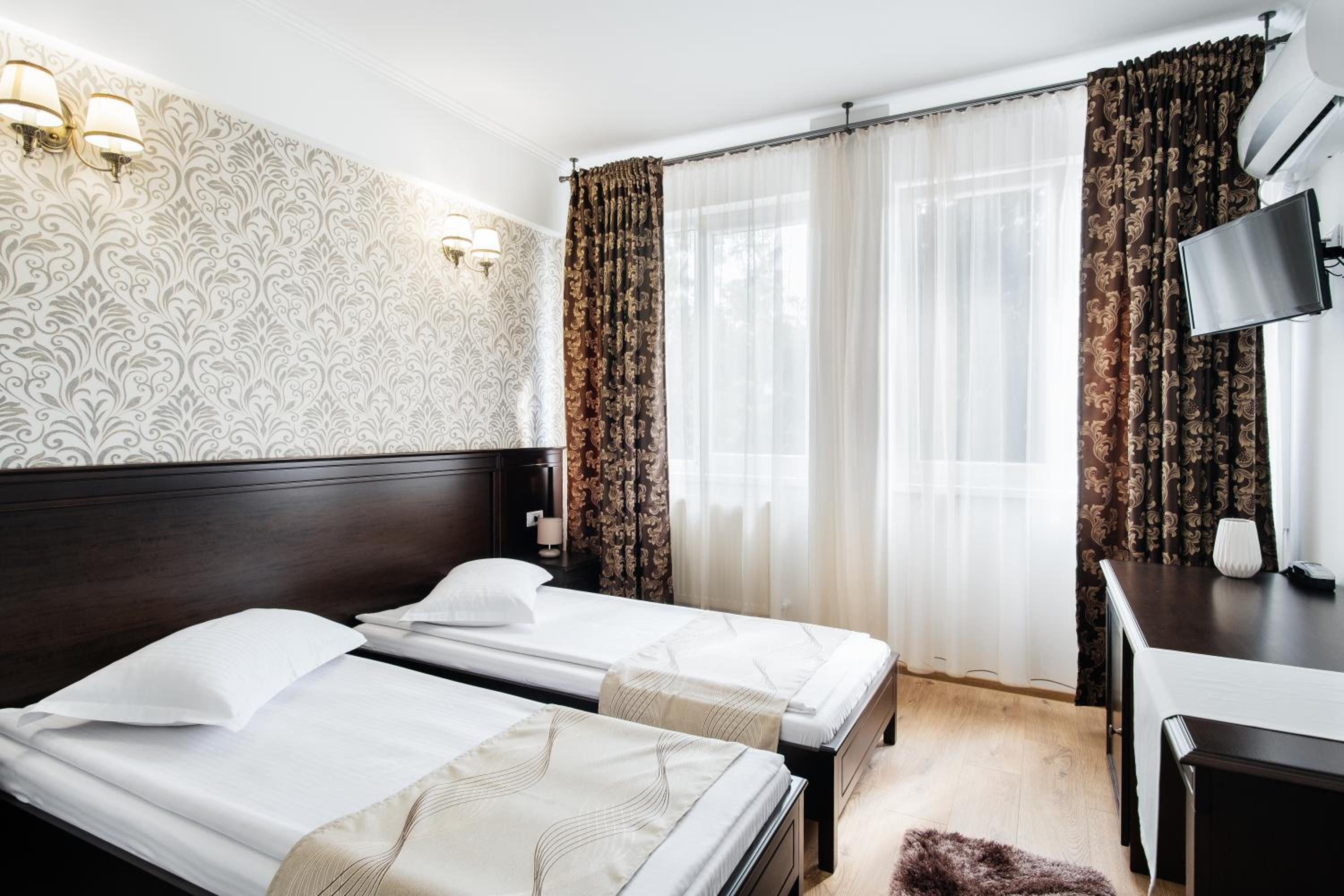 Deluxe Twin Room photo 1