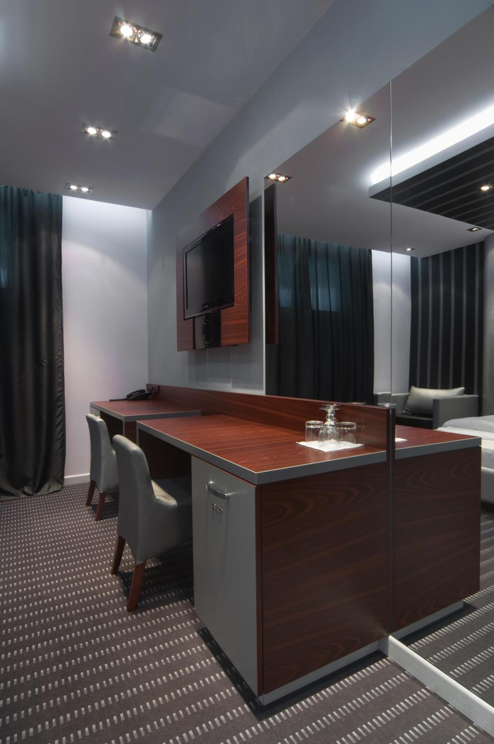 Deluxe Double Room - Photo 6