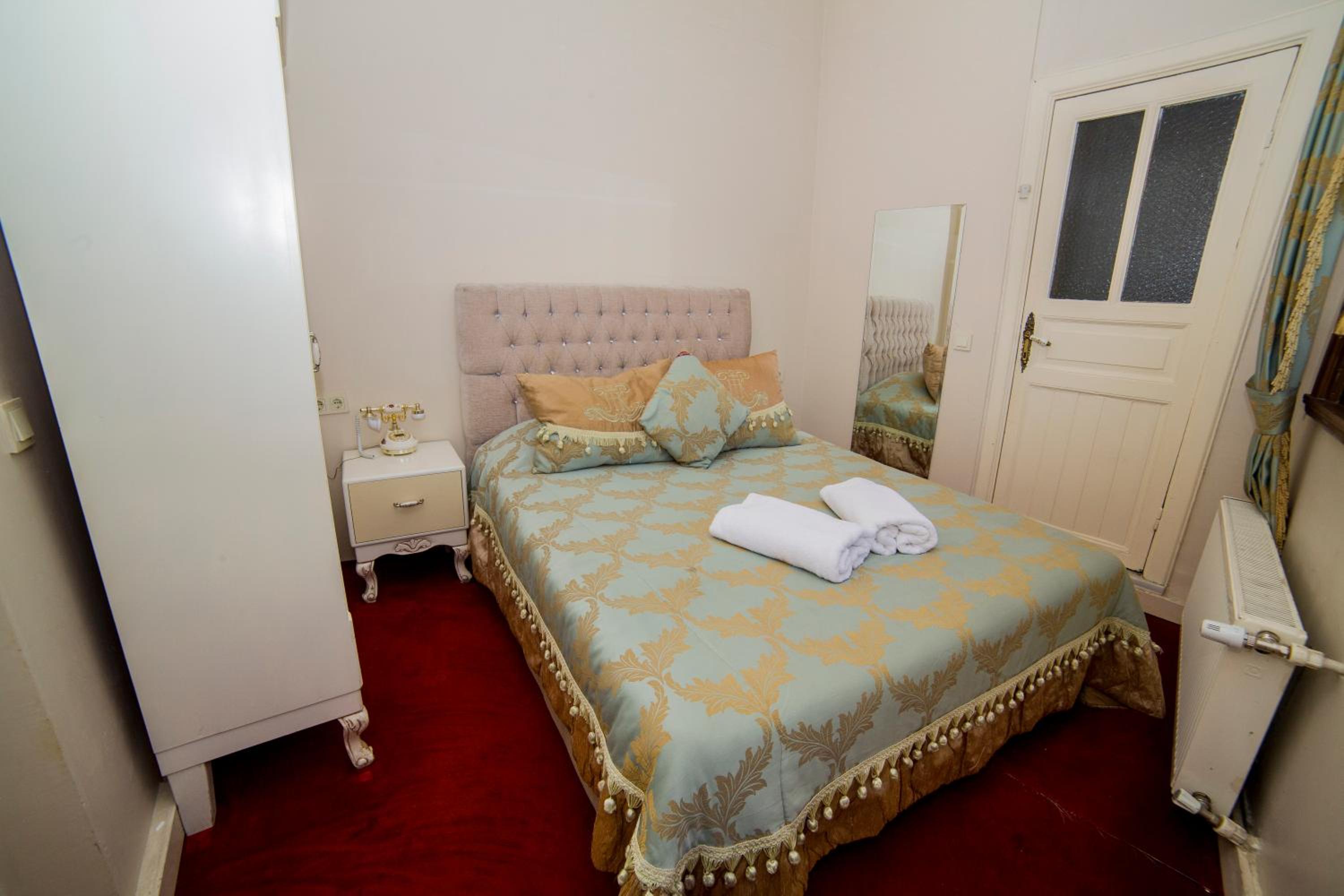 Economy Double Room photo 1