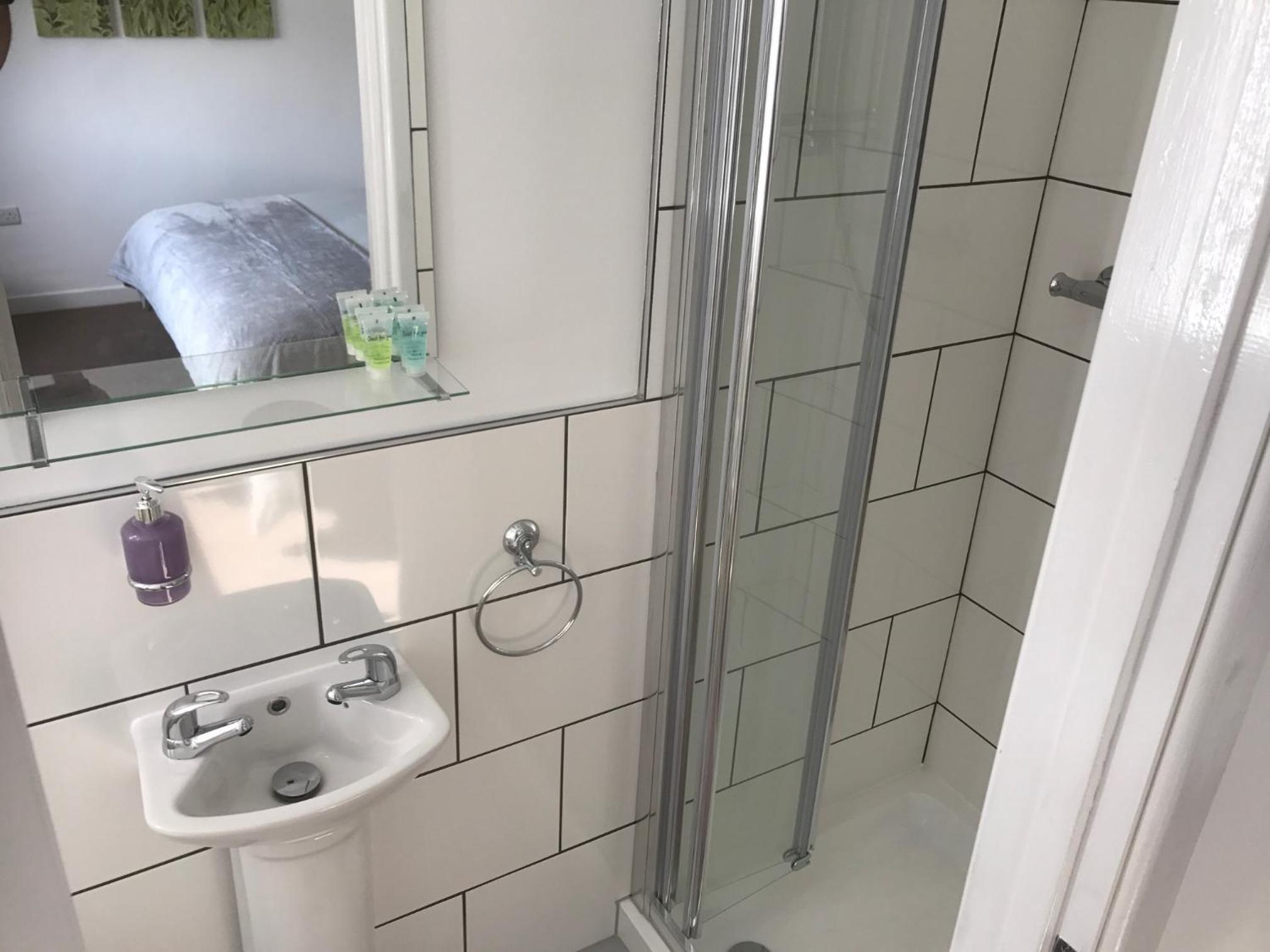 Deluxe Double Or Twin Room photo 3