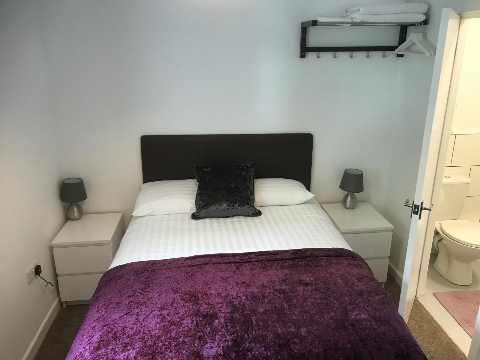 Double Room with Private Bathroom photo 2