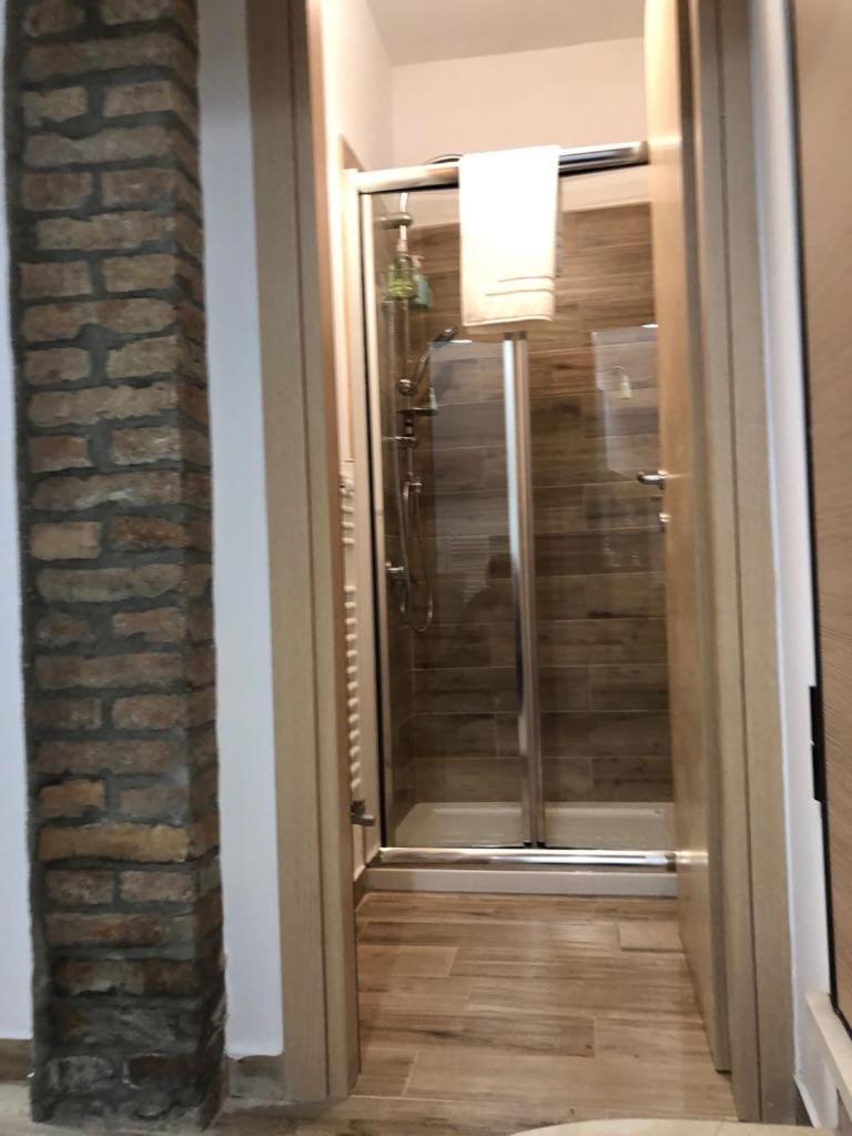 Double Room with Private External Bathroom photo 3