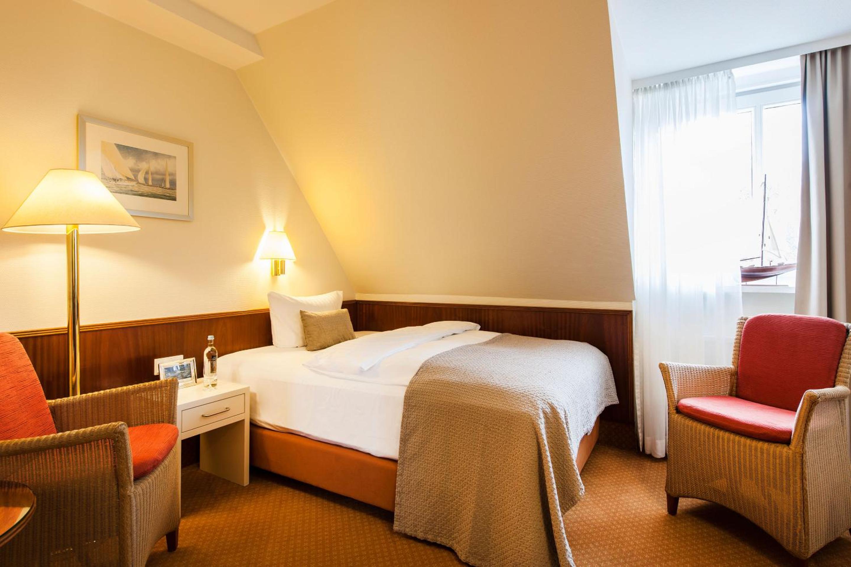 Classic Double Room residential example
