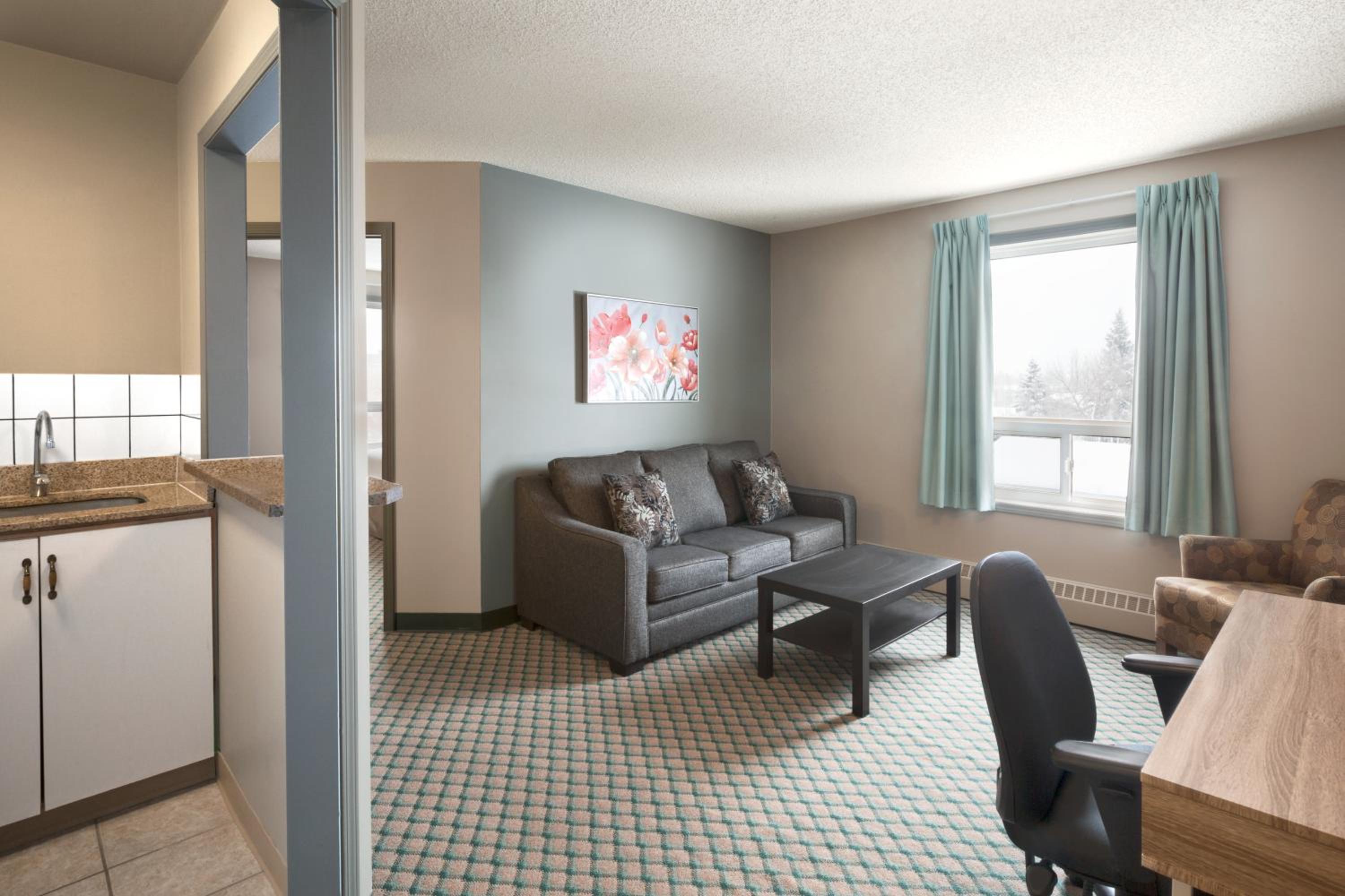 One-Bedroom King Suite - Non-Smoking - Photo 1