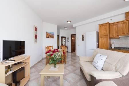 Apartamento con vista al mar