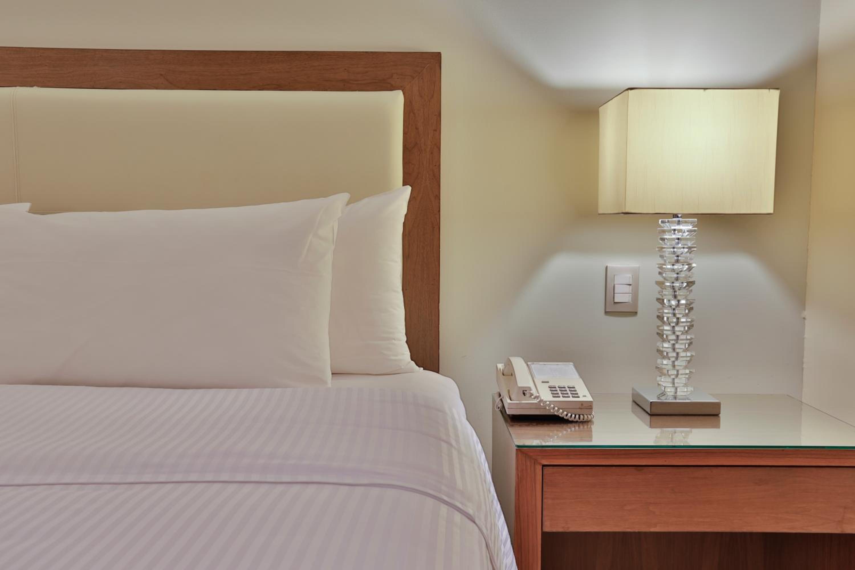 Double Room with Two Double Beds - Photo 3