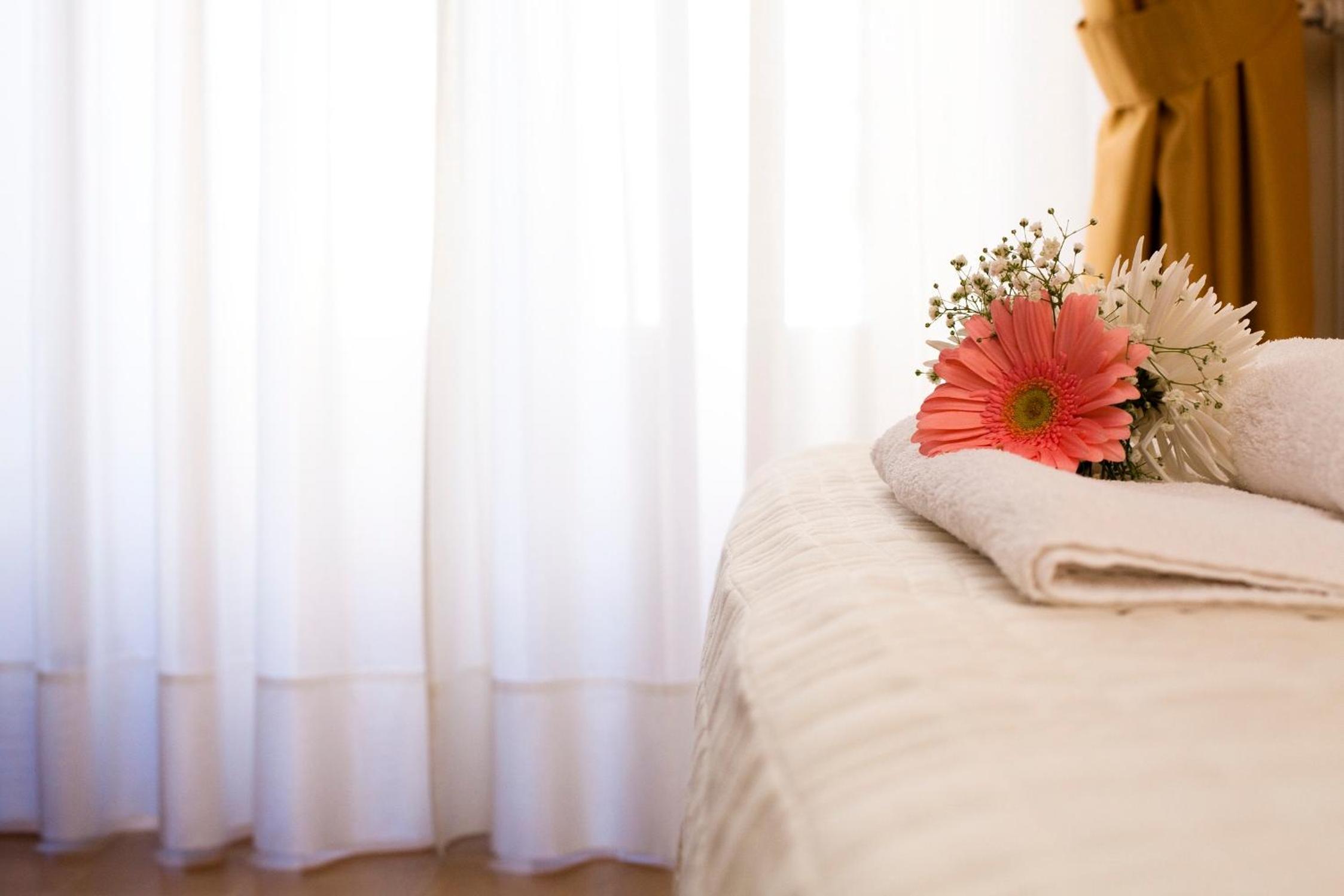 Double Room - Photo 10