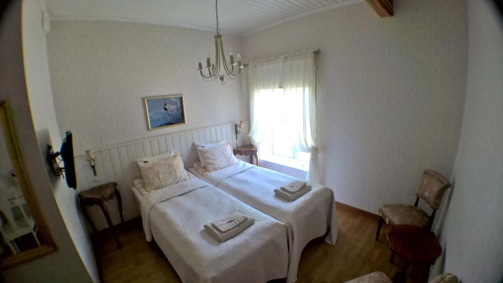Double or Twin Room photo 3