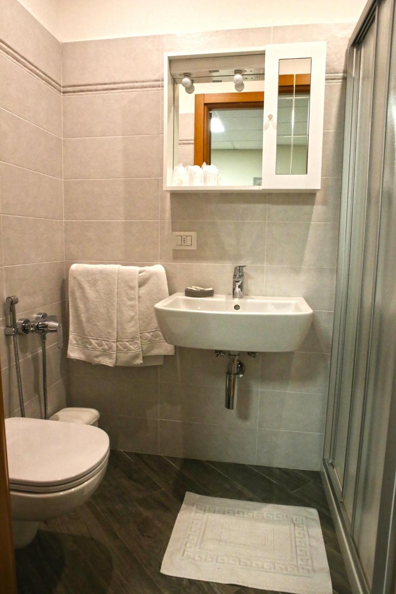 Triple Room with Mountain View
