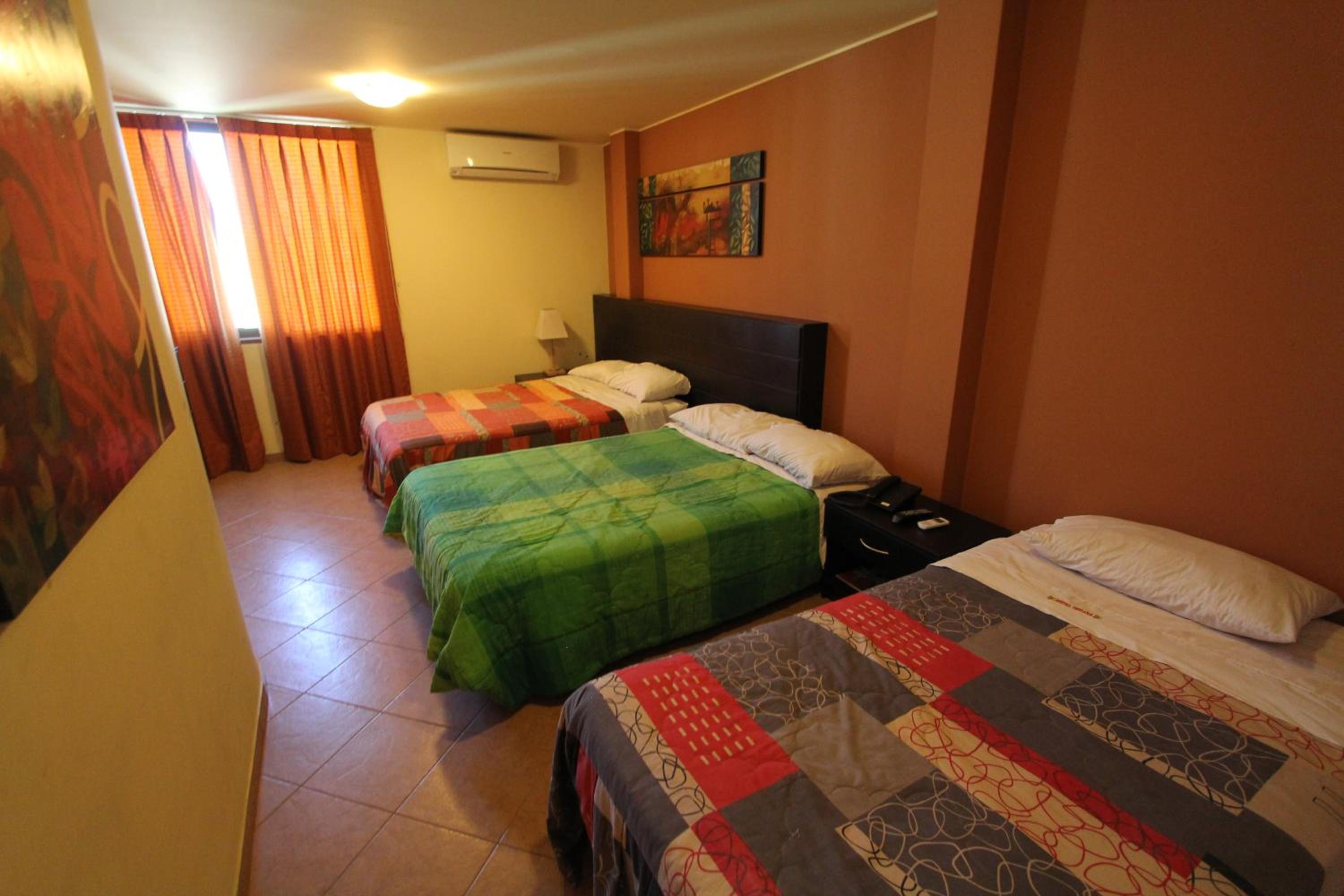 Comfort Triple Room with Shower