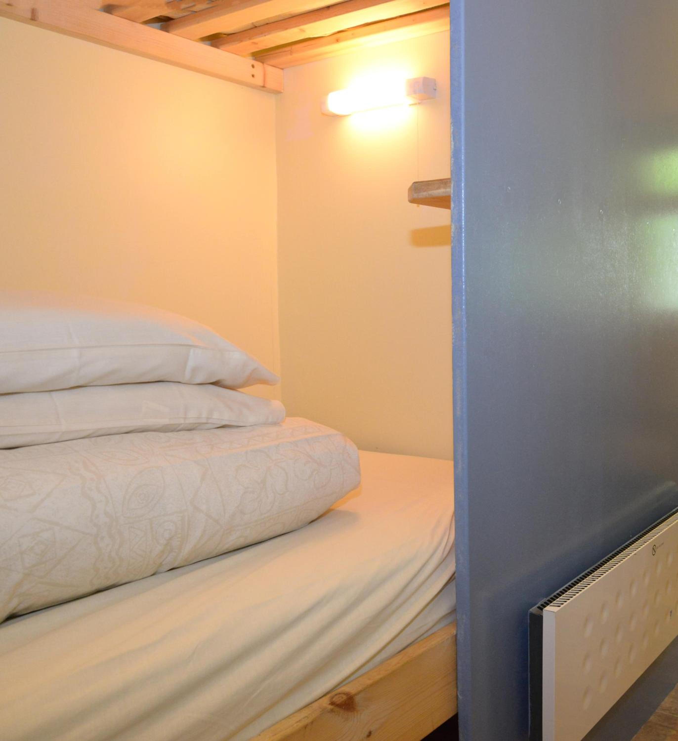 Bed in 4-Bed Dormitory Room photo 3