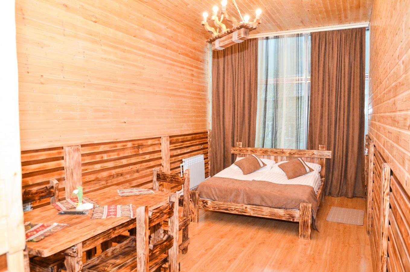 Large Double Room photo 1
