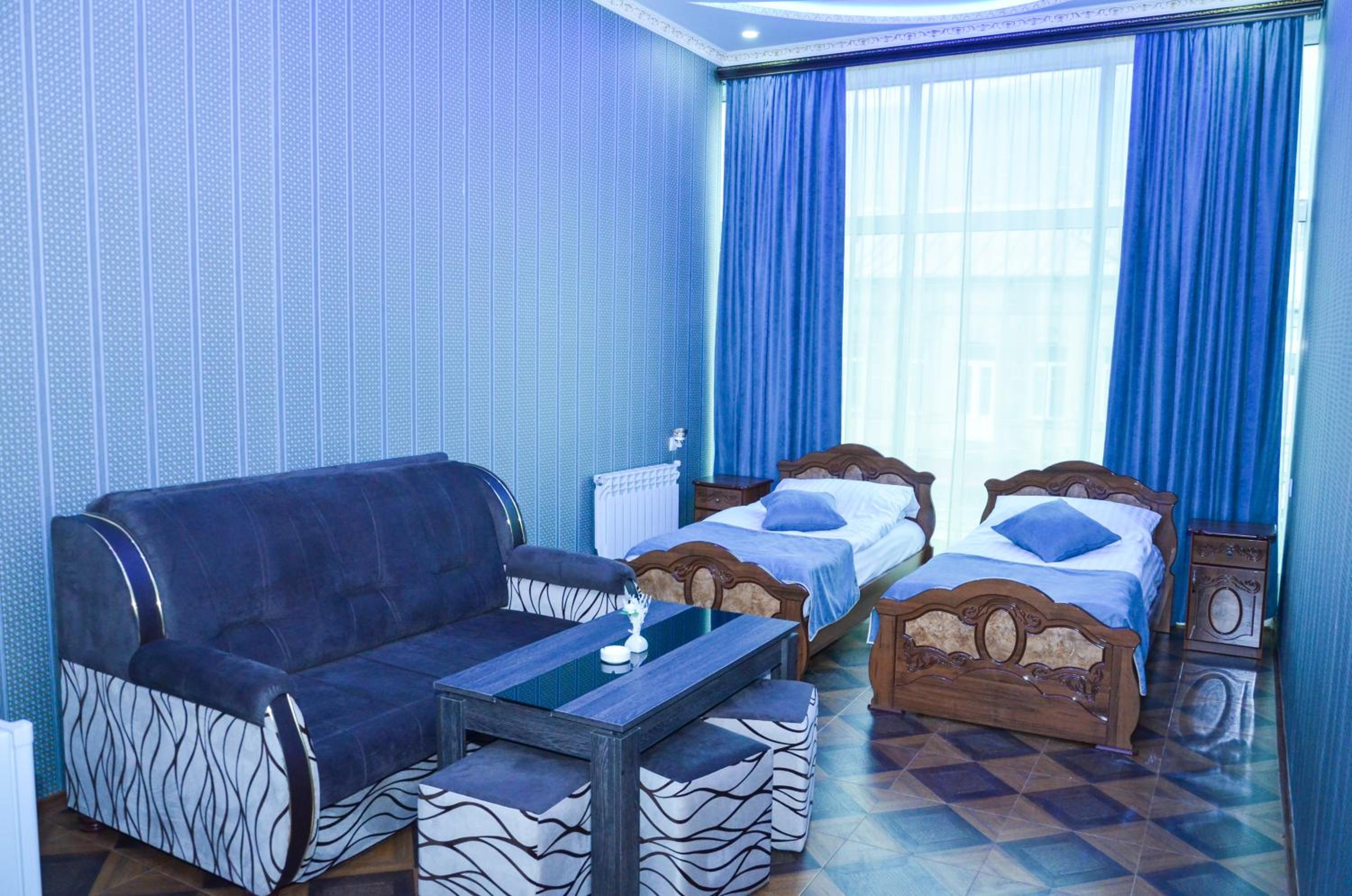 Twin Room with Shower photo 2