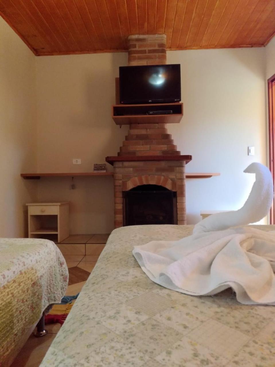 Double Room with Spa Bath photo 1
