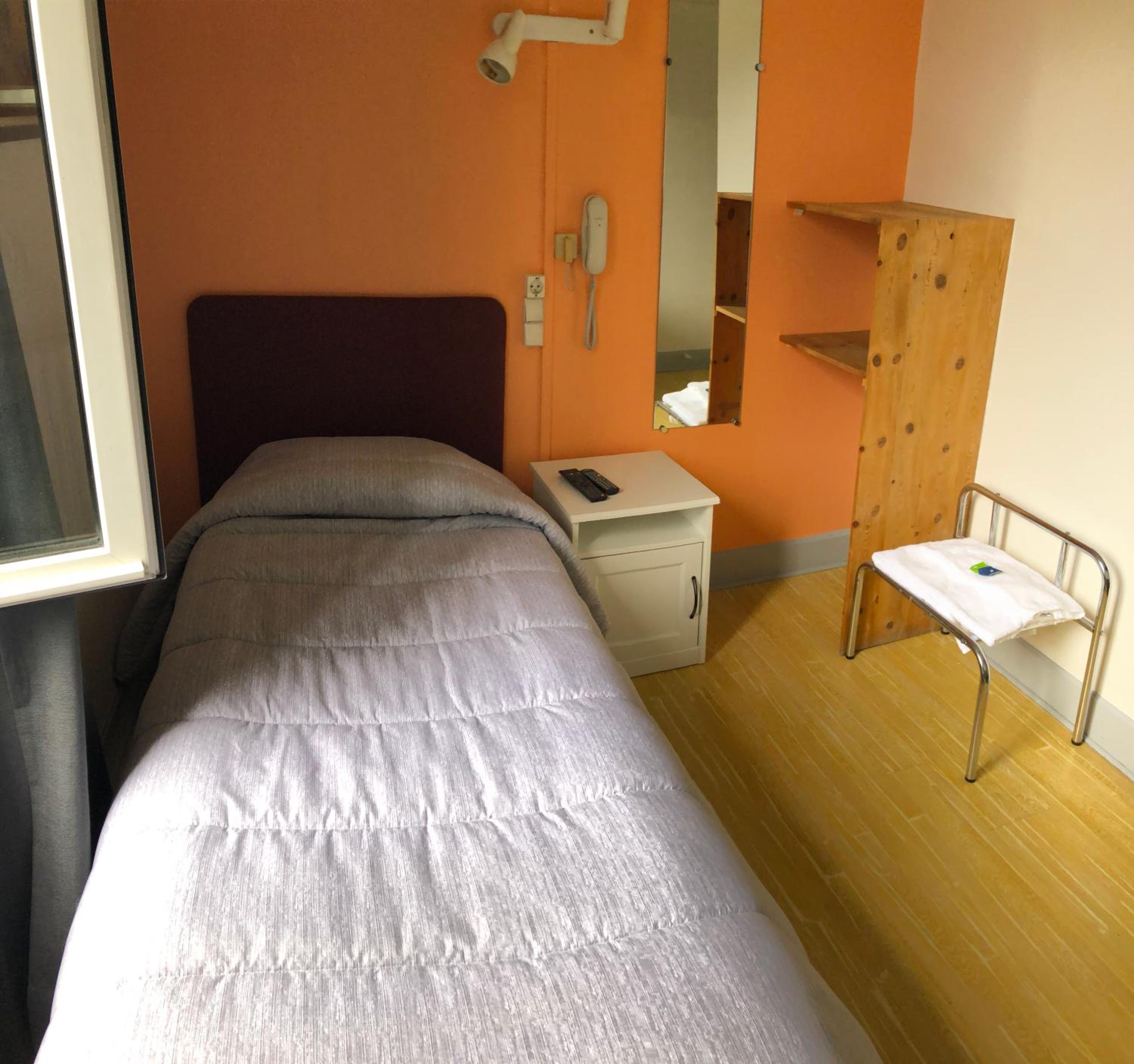 Basic Single Room photo 1