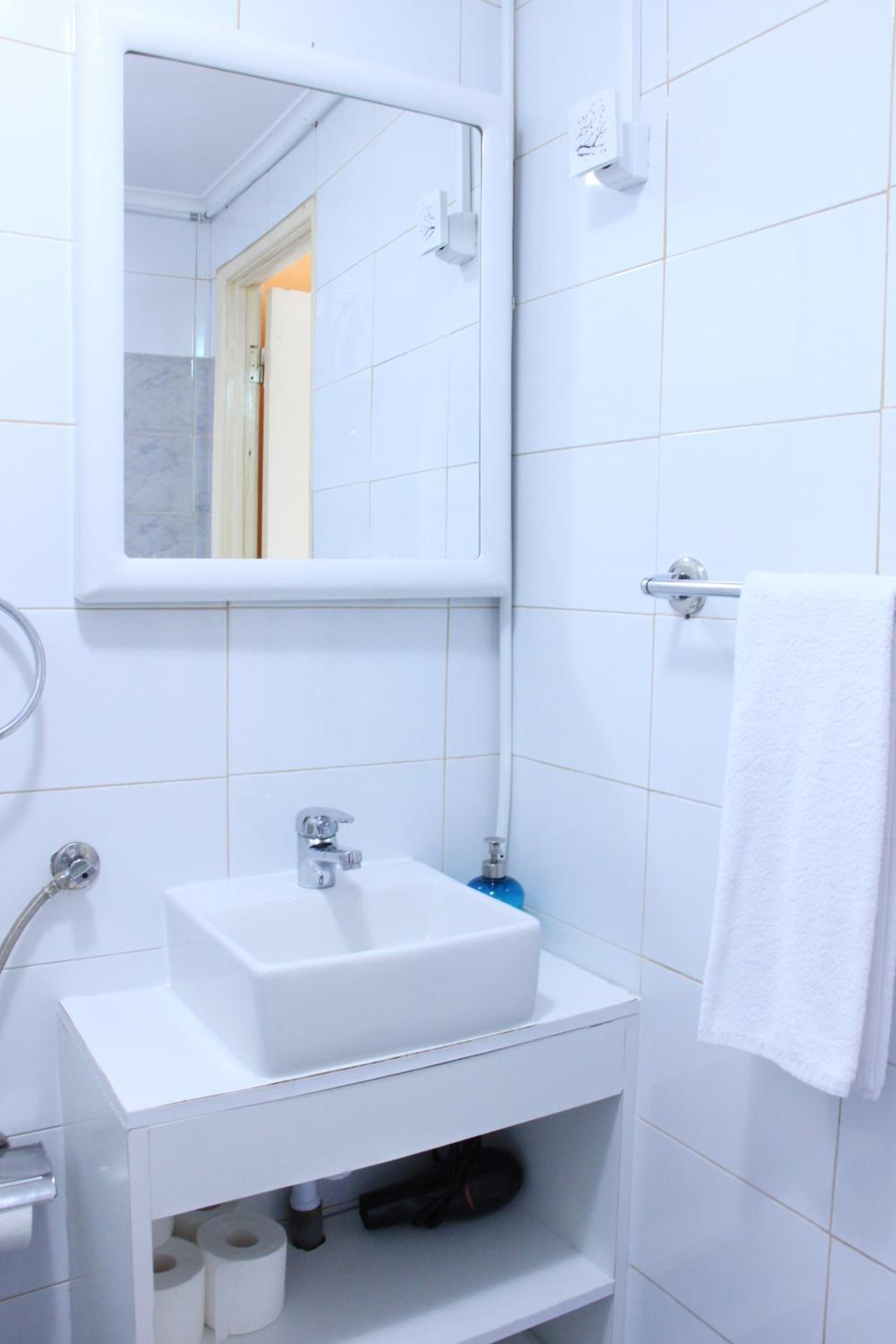 Apartment - Photo 4