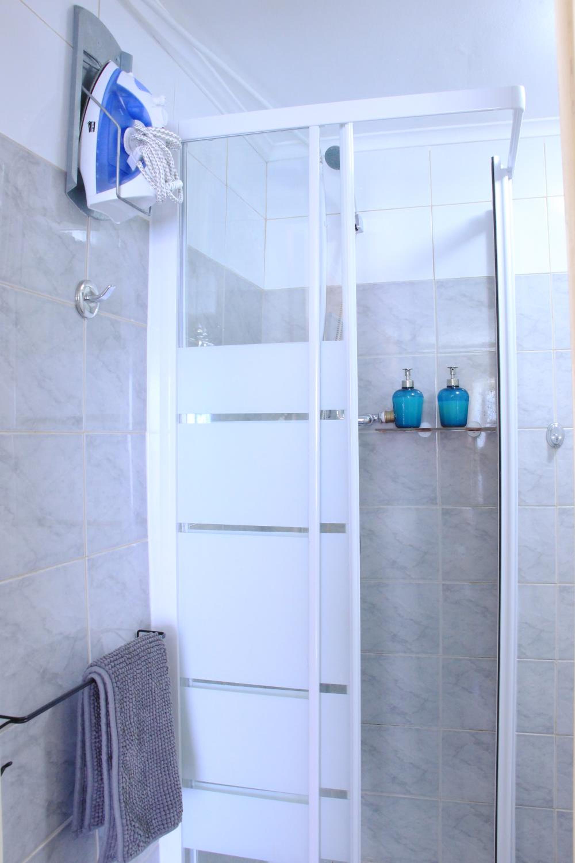 Apartment - Photo 2