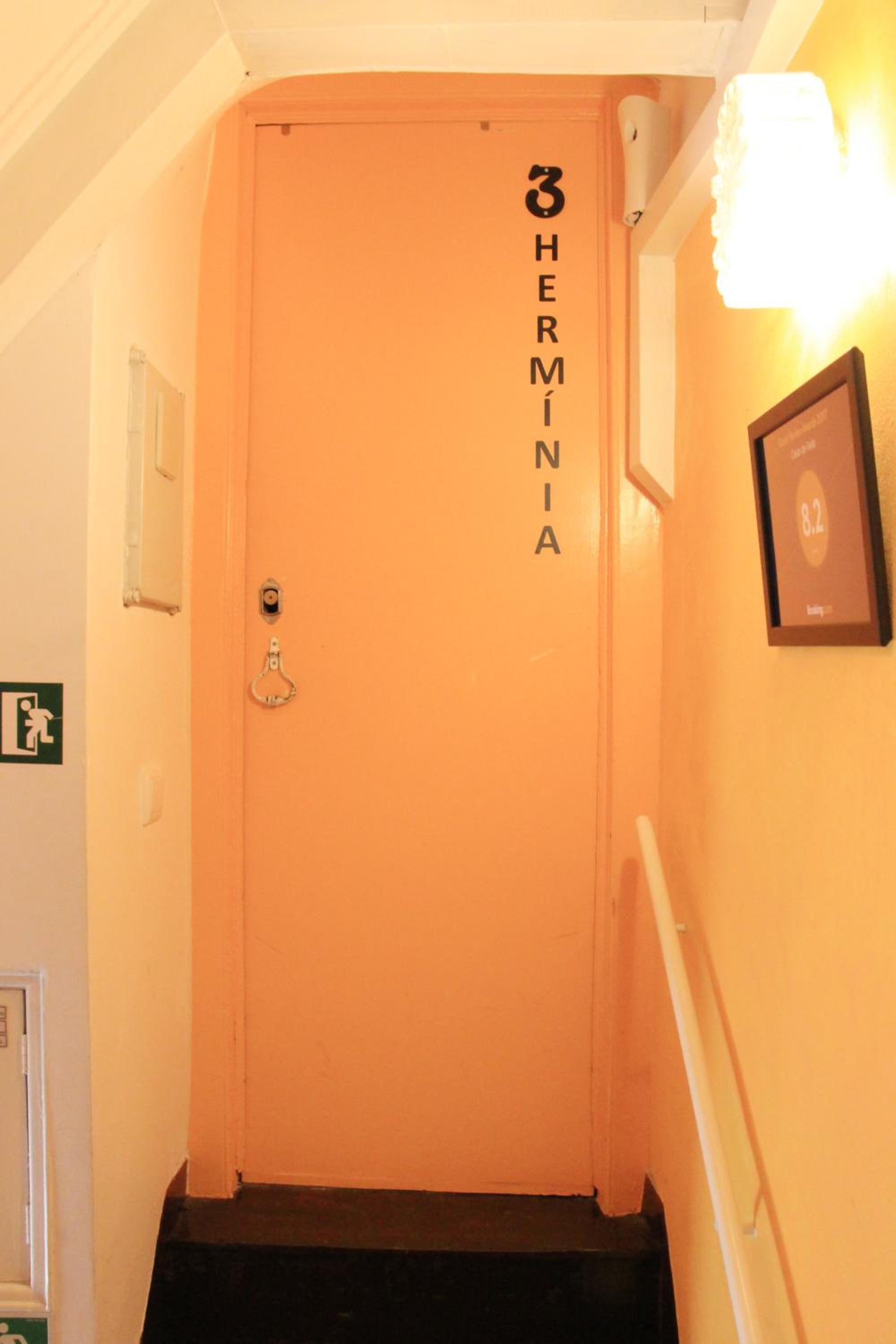 Apartment - Photo 1