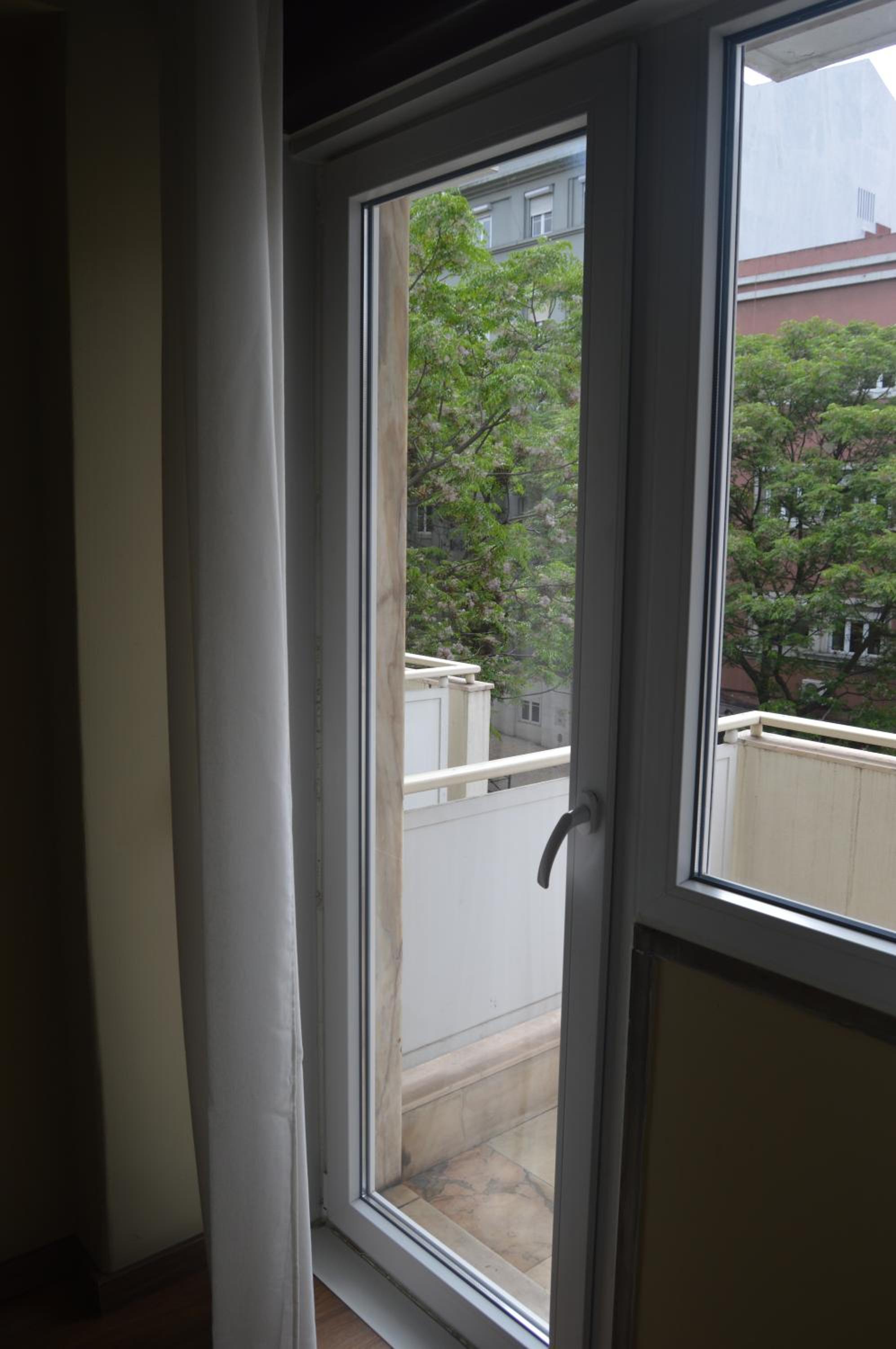 Double Or Twin Room With Shared Bathroom photo 3
