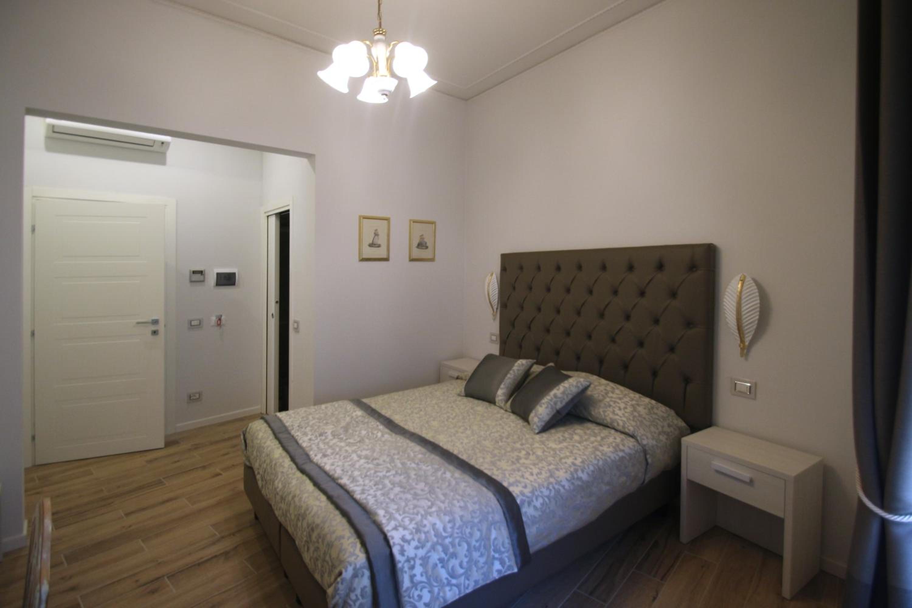 Deluxe Double or Twin Room photo 2