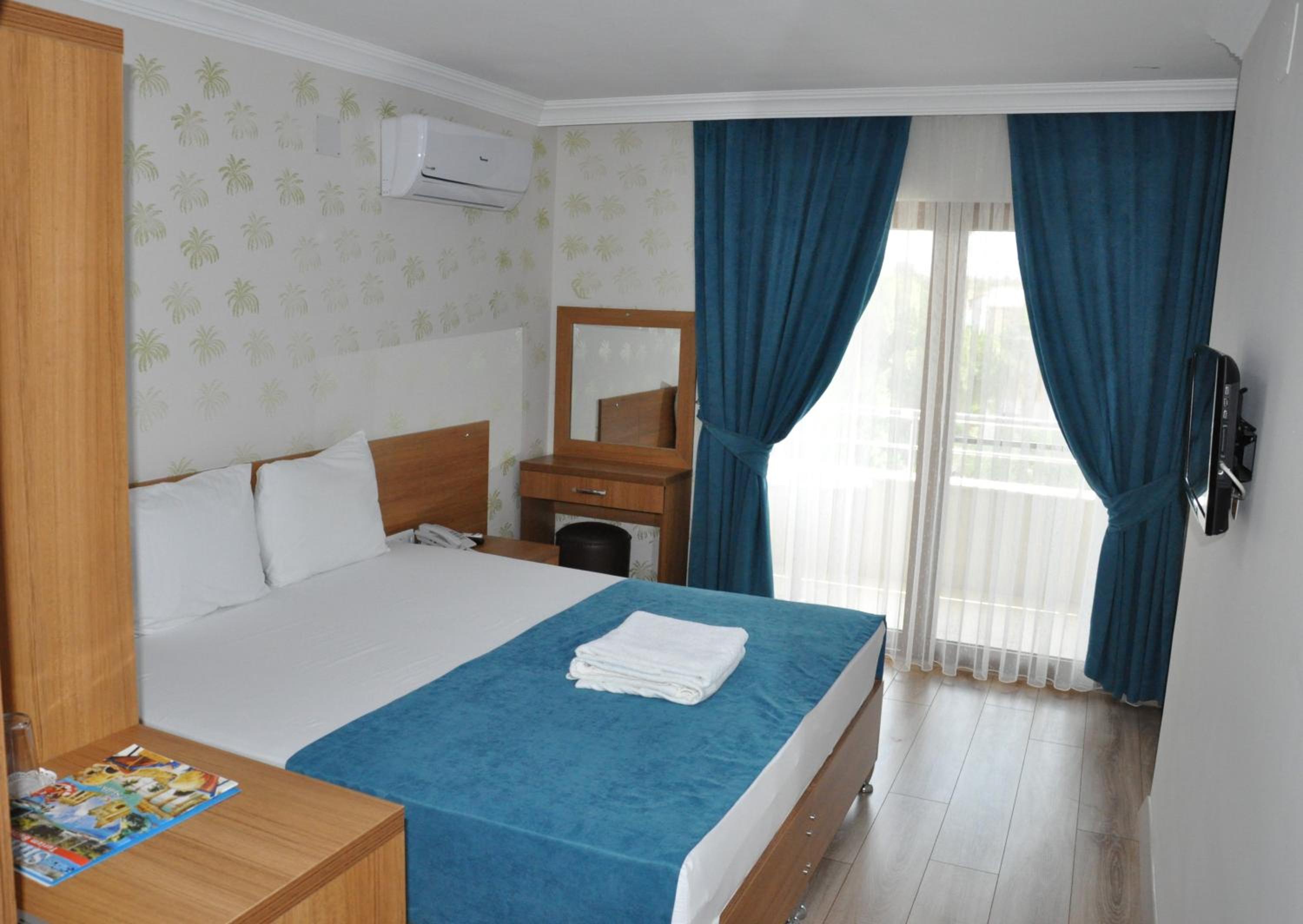 Double Room with Balcony photo 1
