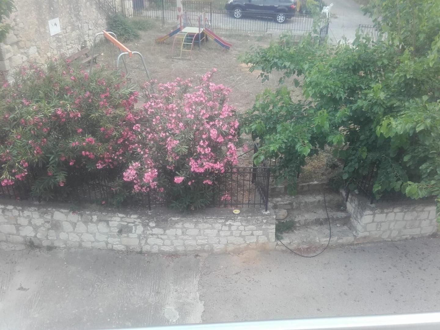 Triple Room with View - Photo 2