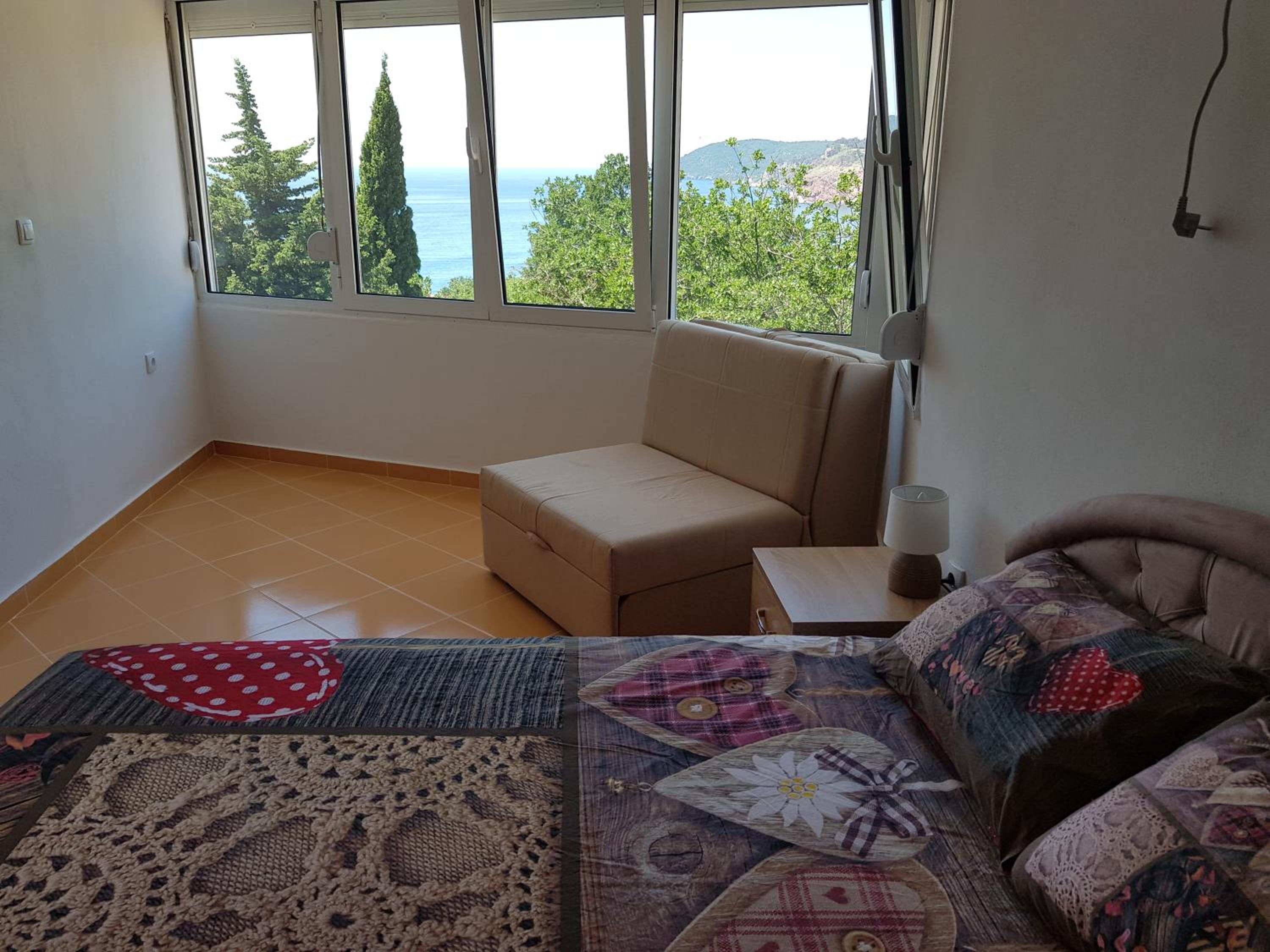 Studio Apartment with Sea View photo 2