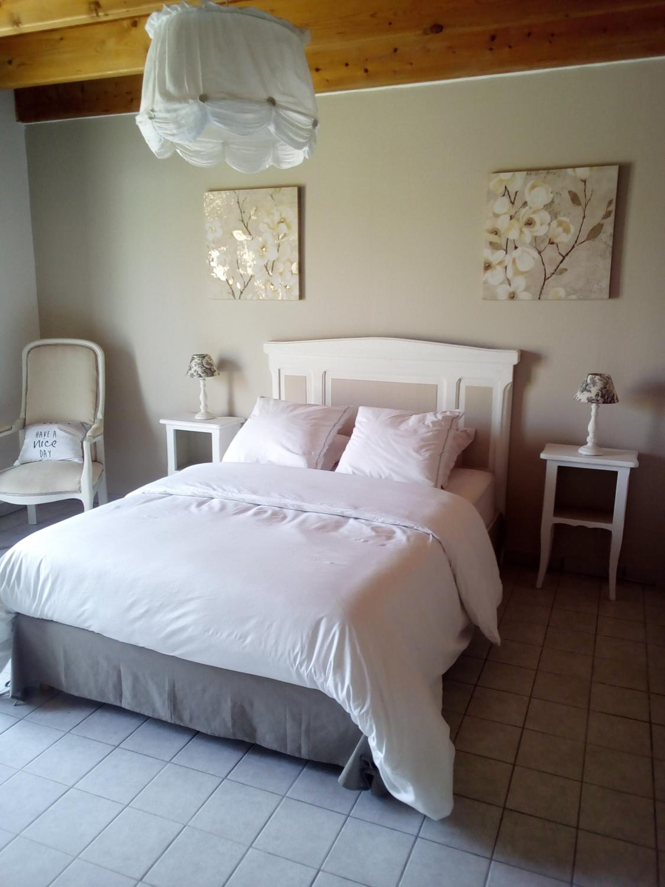 Family Room - Photo 5