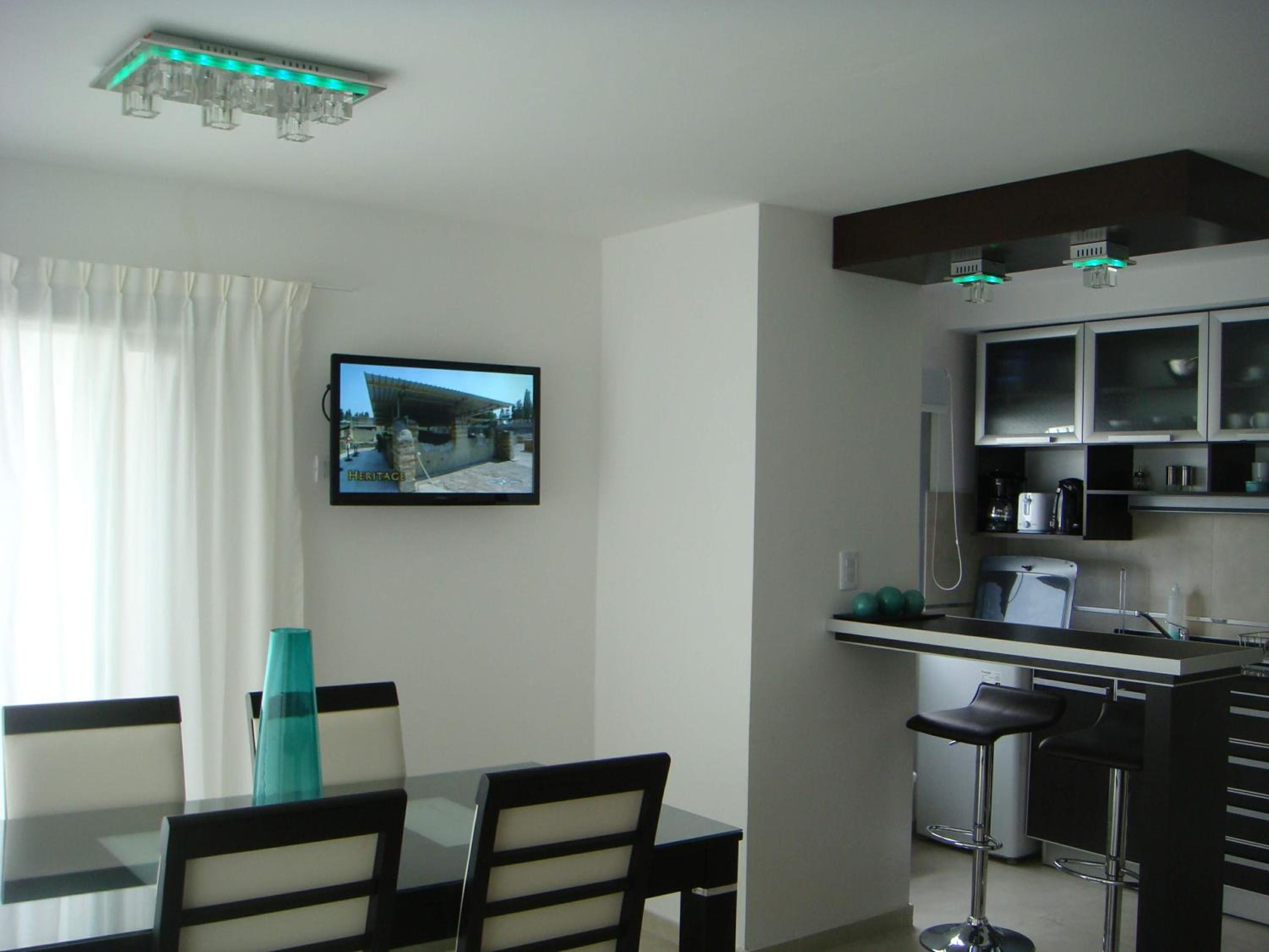 Apartment photo 3