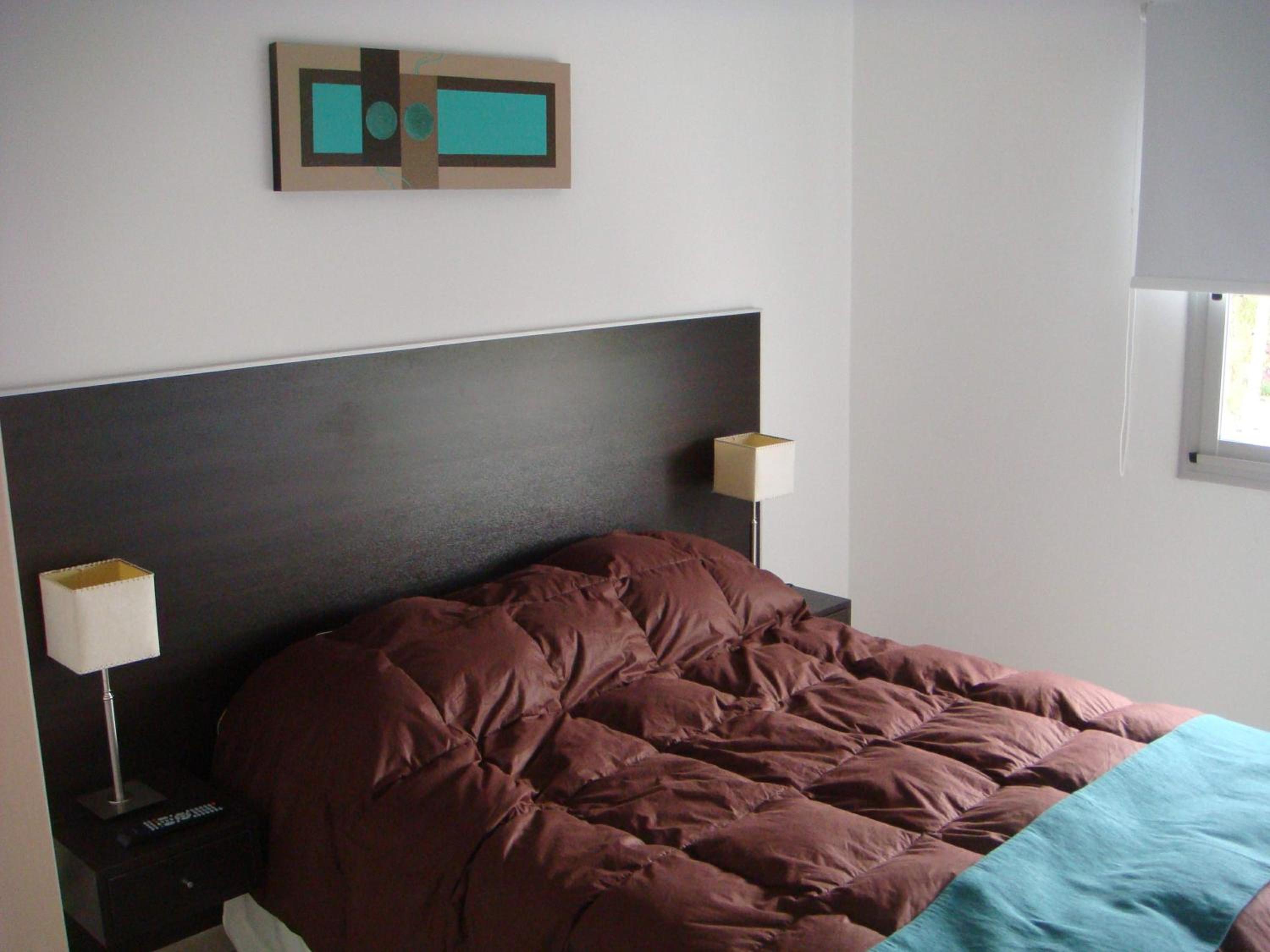 Apartment photo 2