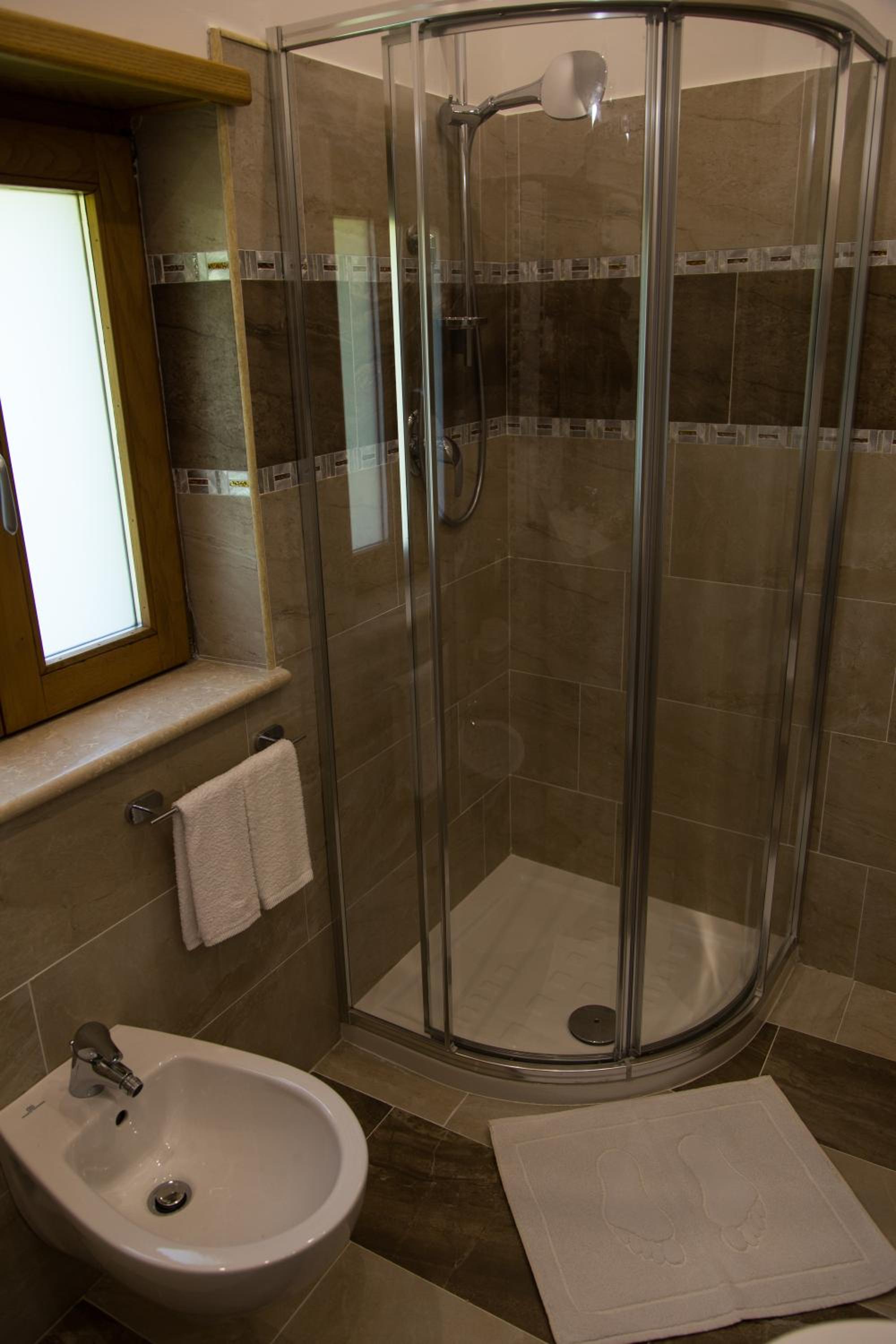 Double or Twin Room with Sea View photo 2