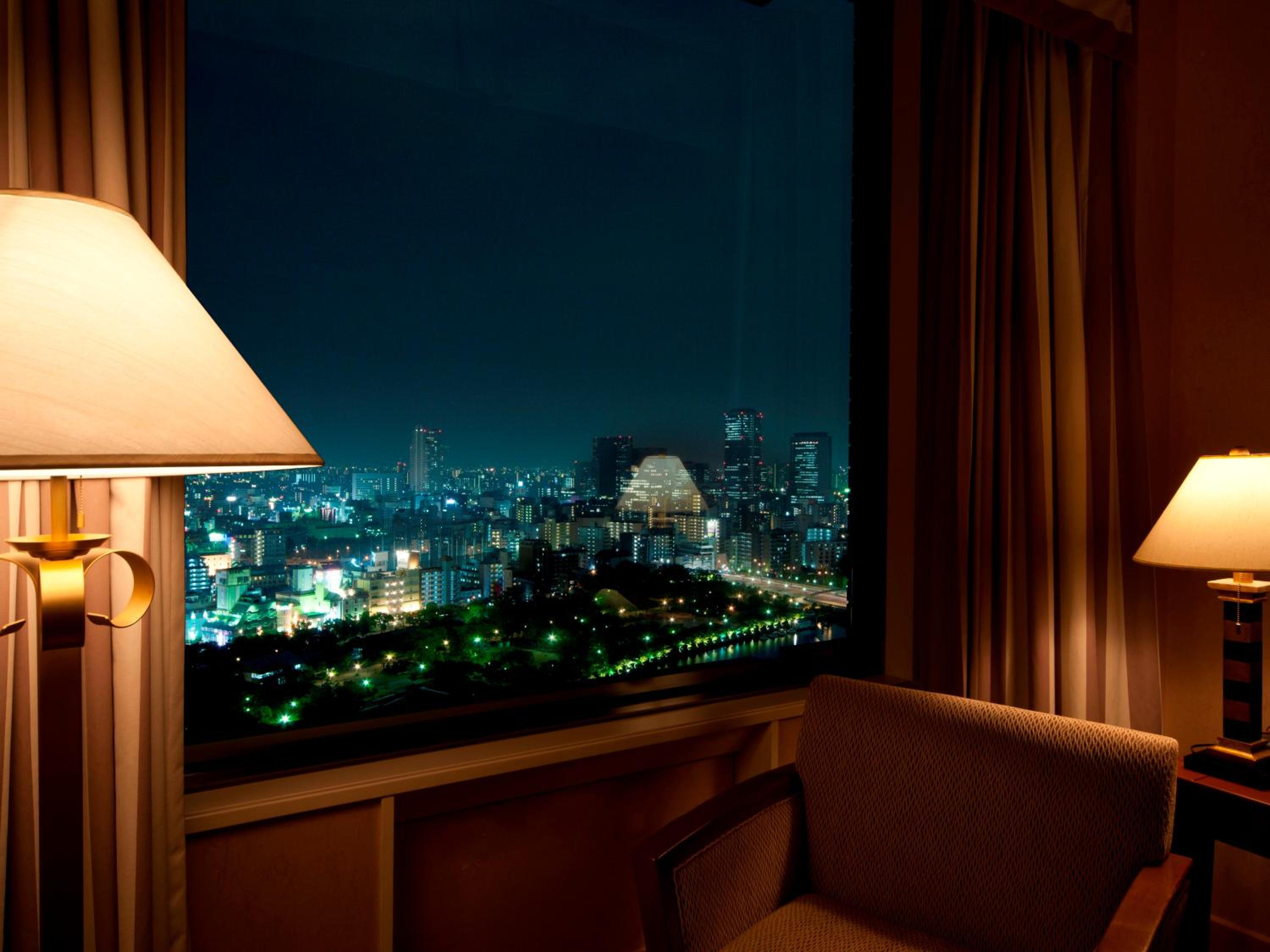 Imperial Floor Deluxe Twin Room with Lounge & Fitness Access - Non-Smoking - River View photo 3