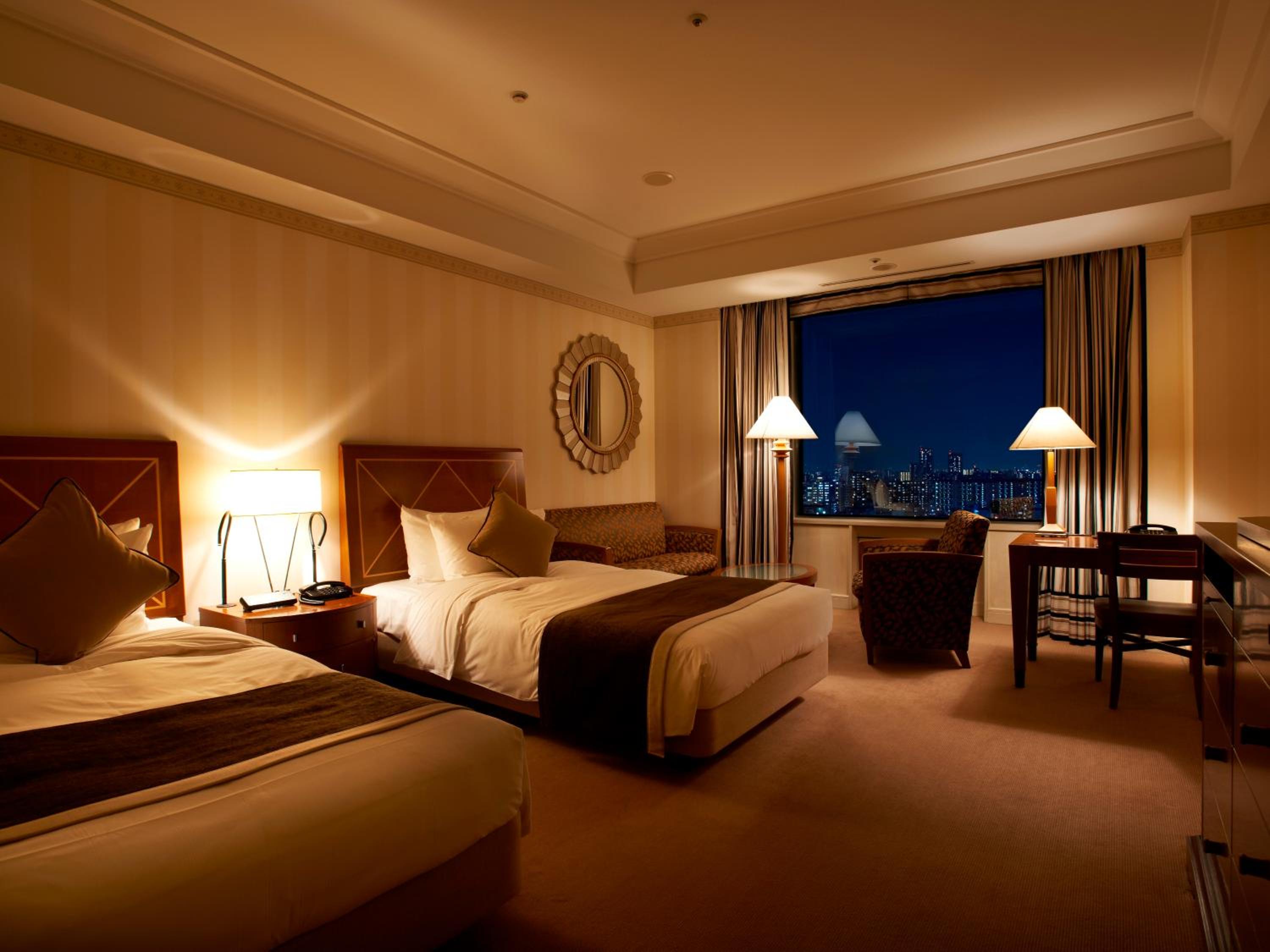 Superior Twin Room - Non-Smoking - River View photo 3