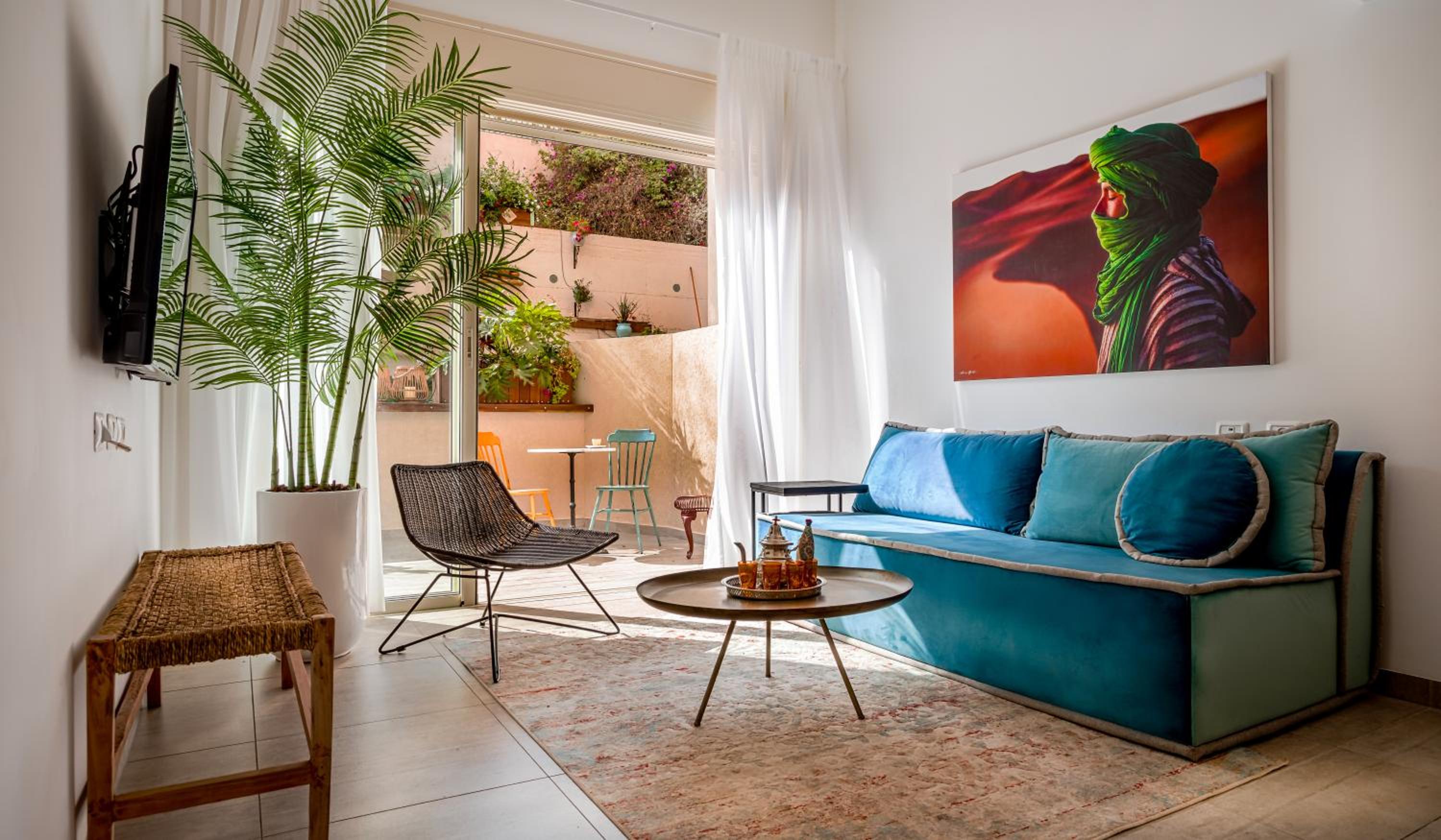 One-Bedroom Apartment with Terrace