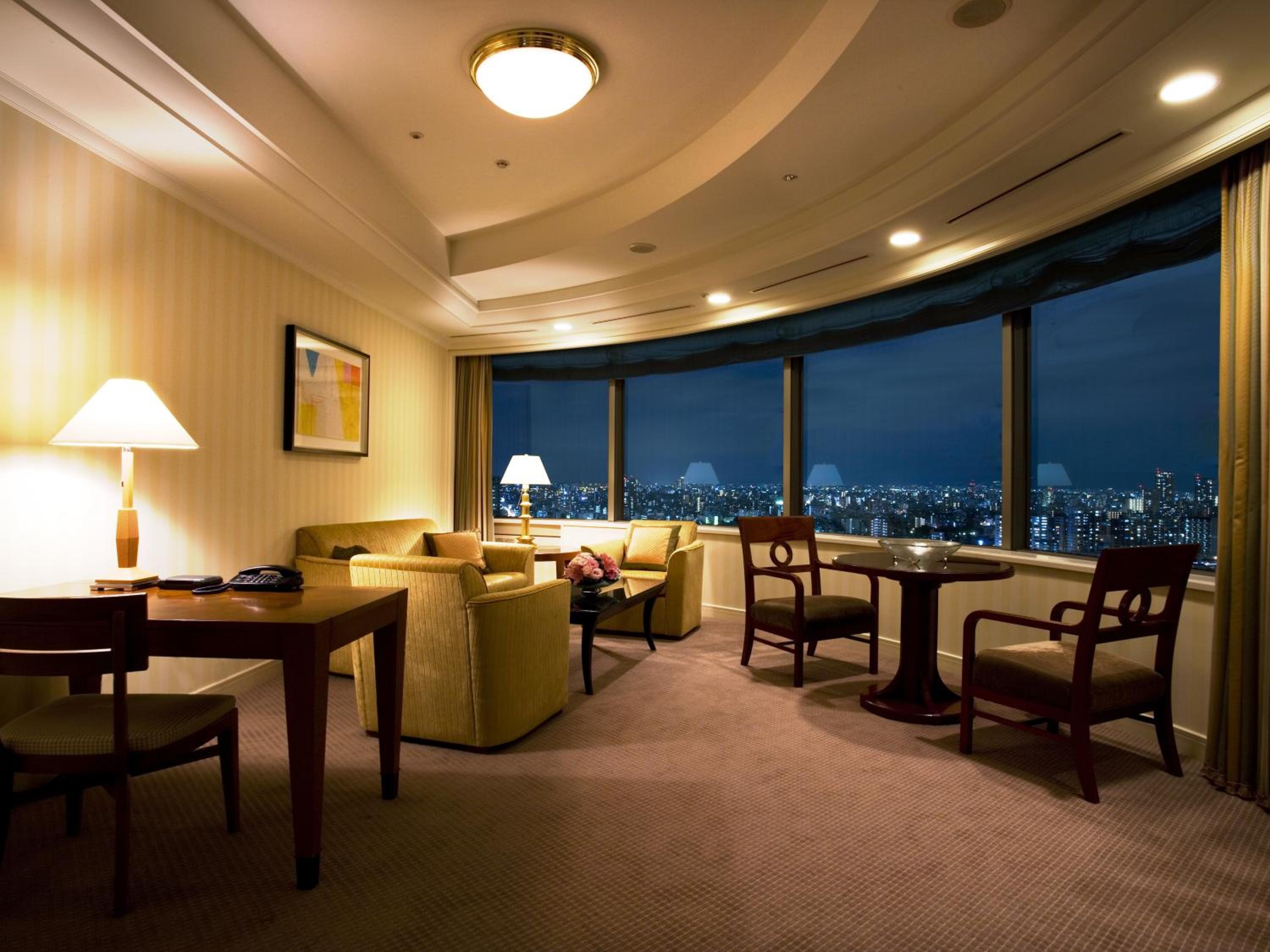 Park Suite Twin Room with Lounge & Fitness Access - Non-Smoking - River View photo 3