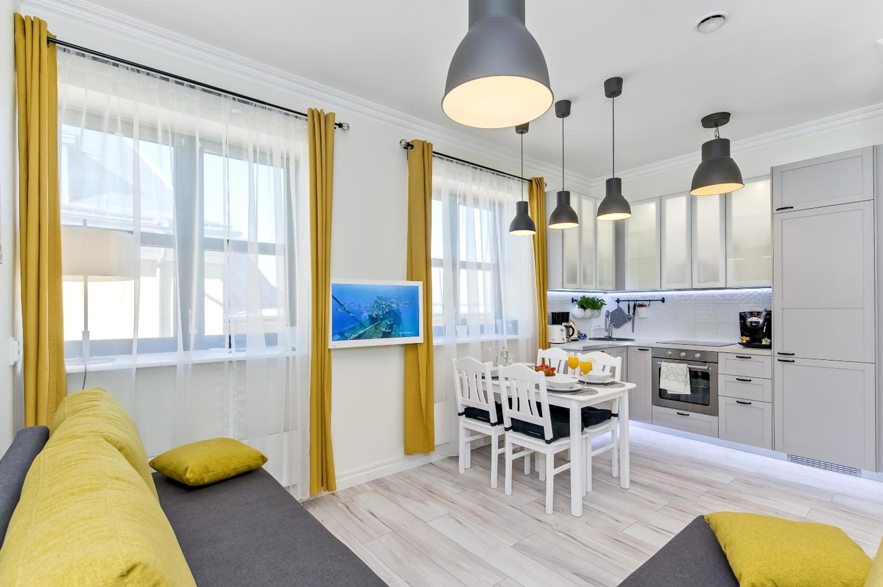 One-Bedroom Apartment - Photo 3