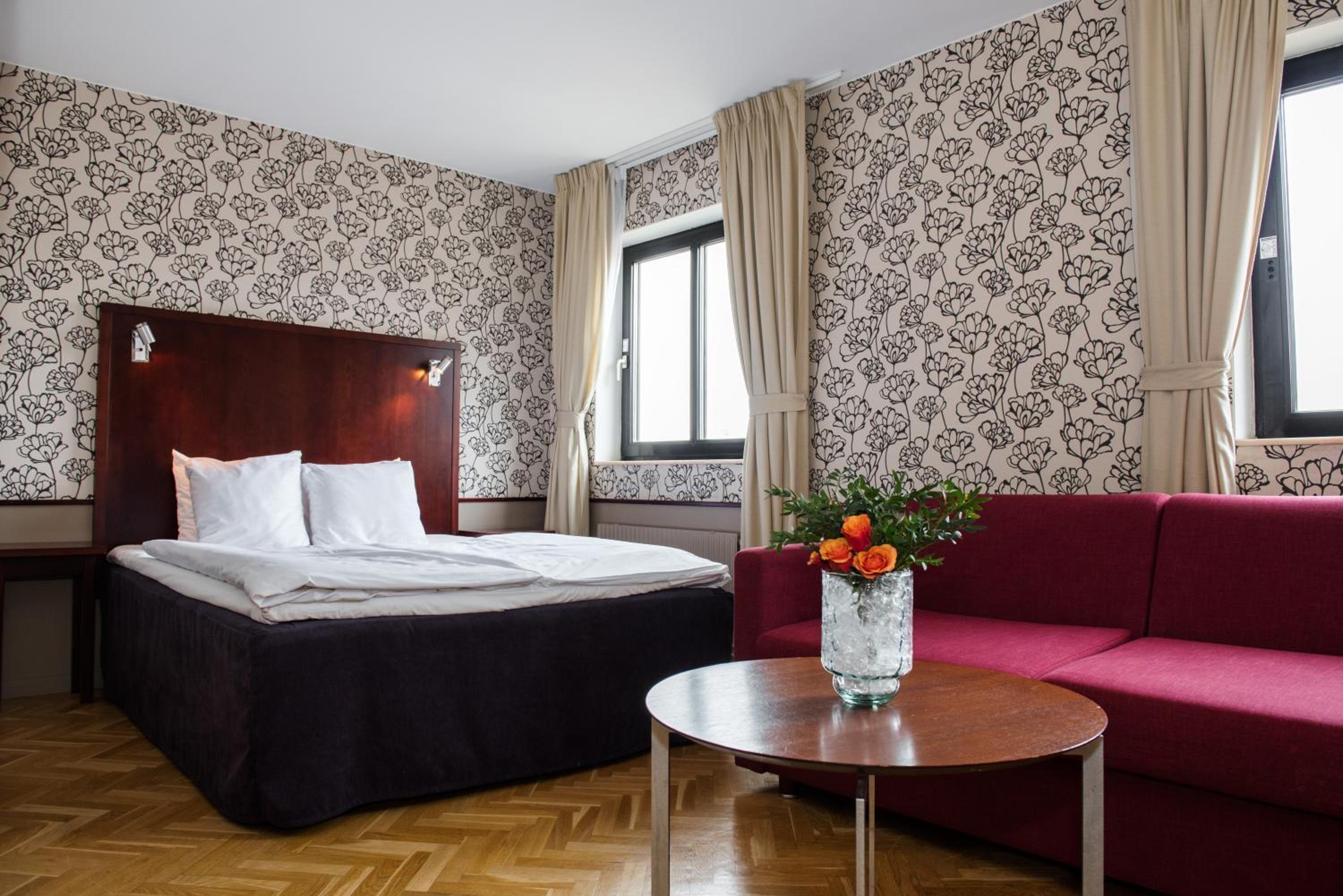 Superior Double or Twin Room photo 2