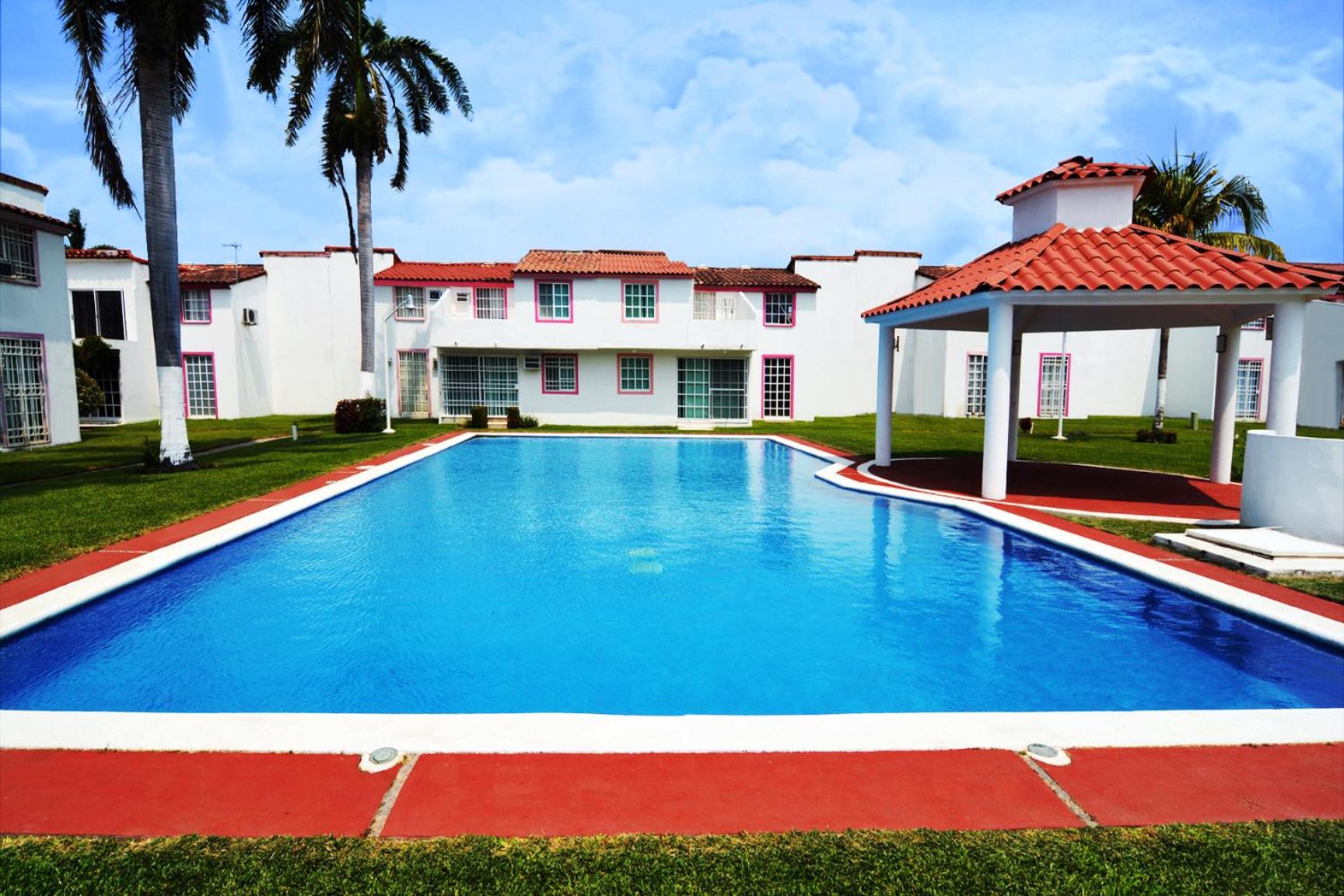 Superior Villa photo 2
