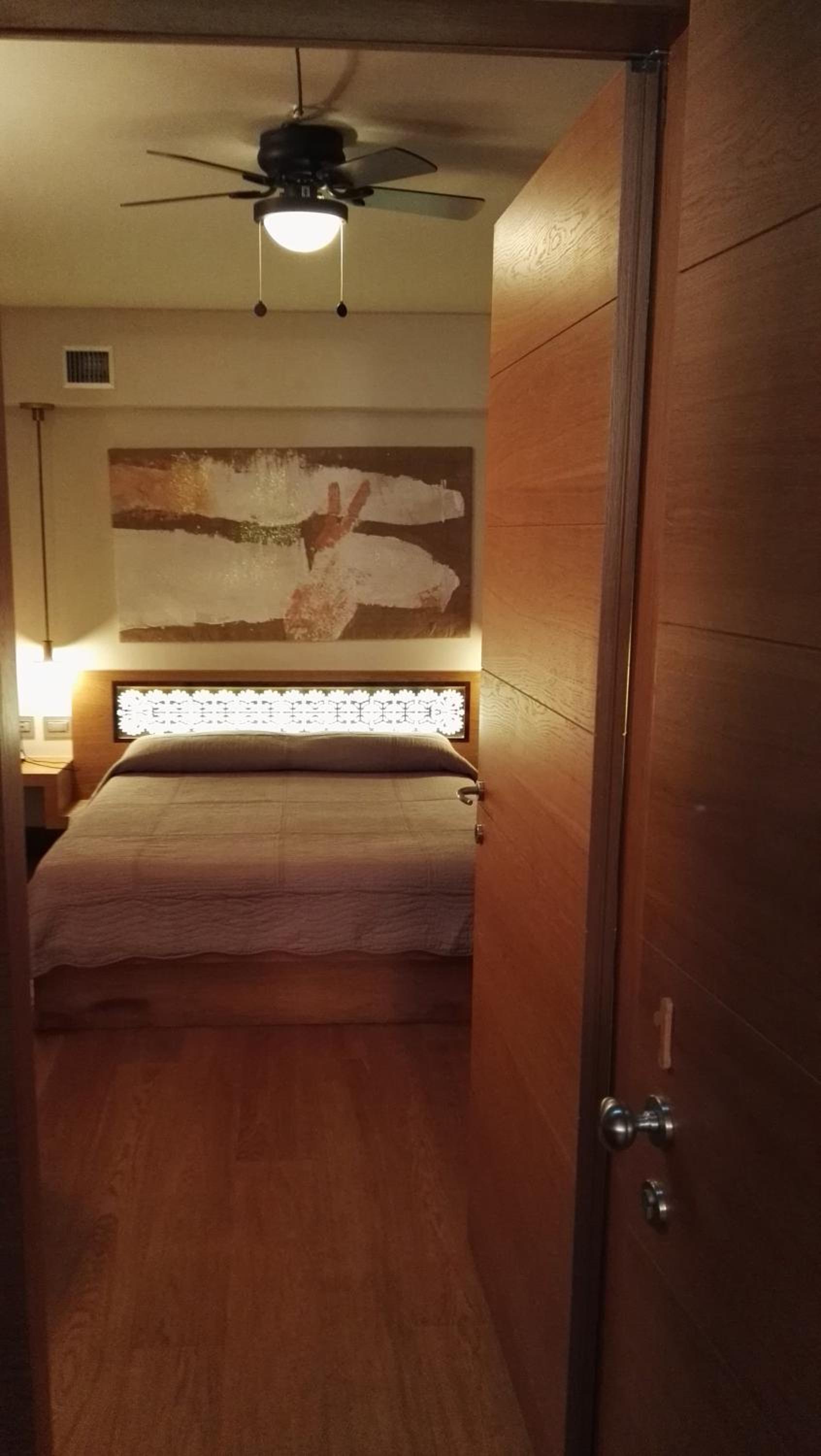 Budget Double Room photo 2