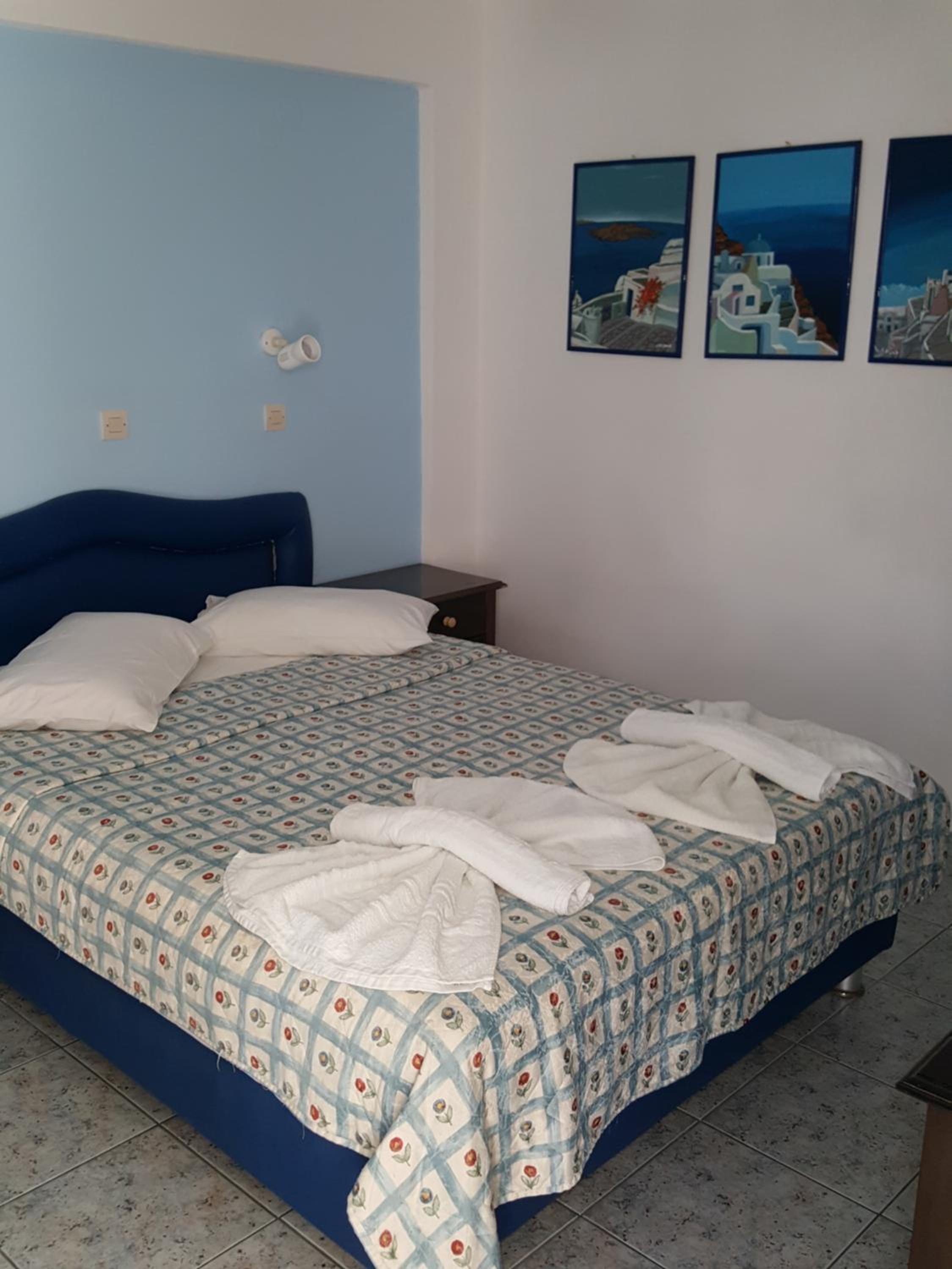 Double Room Lower Level - Photo 6