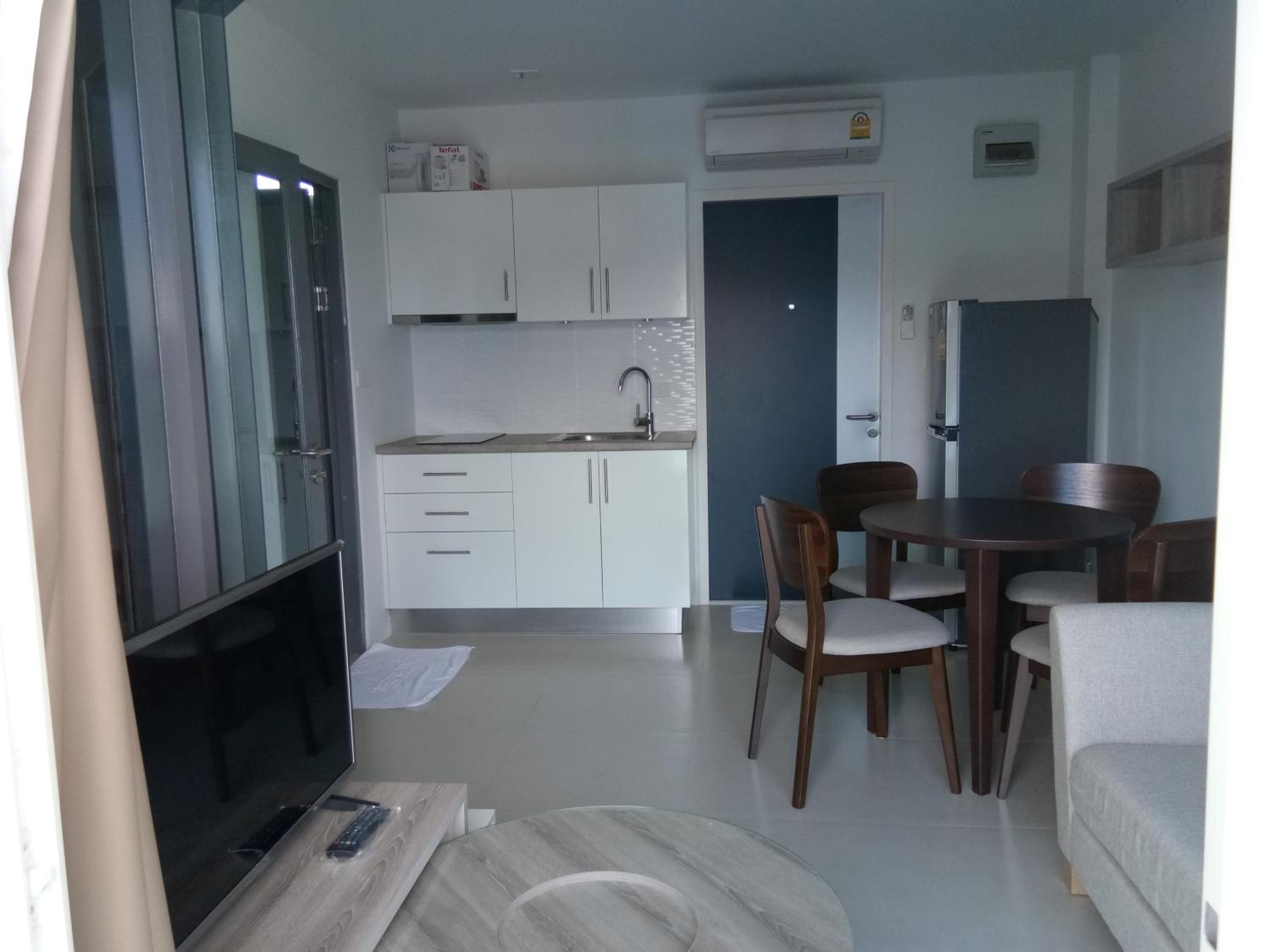 Apartment with Sea View photo 2