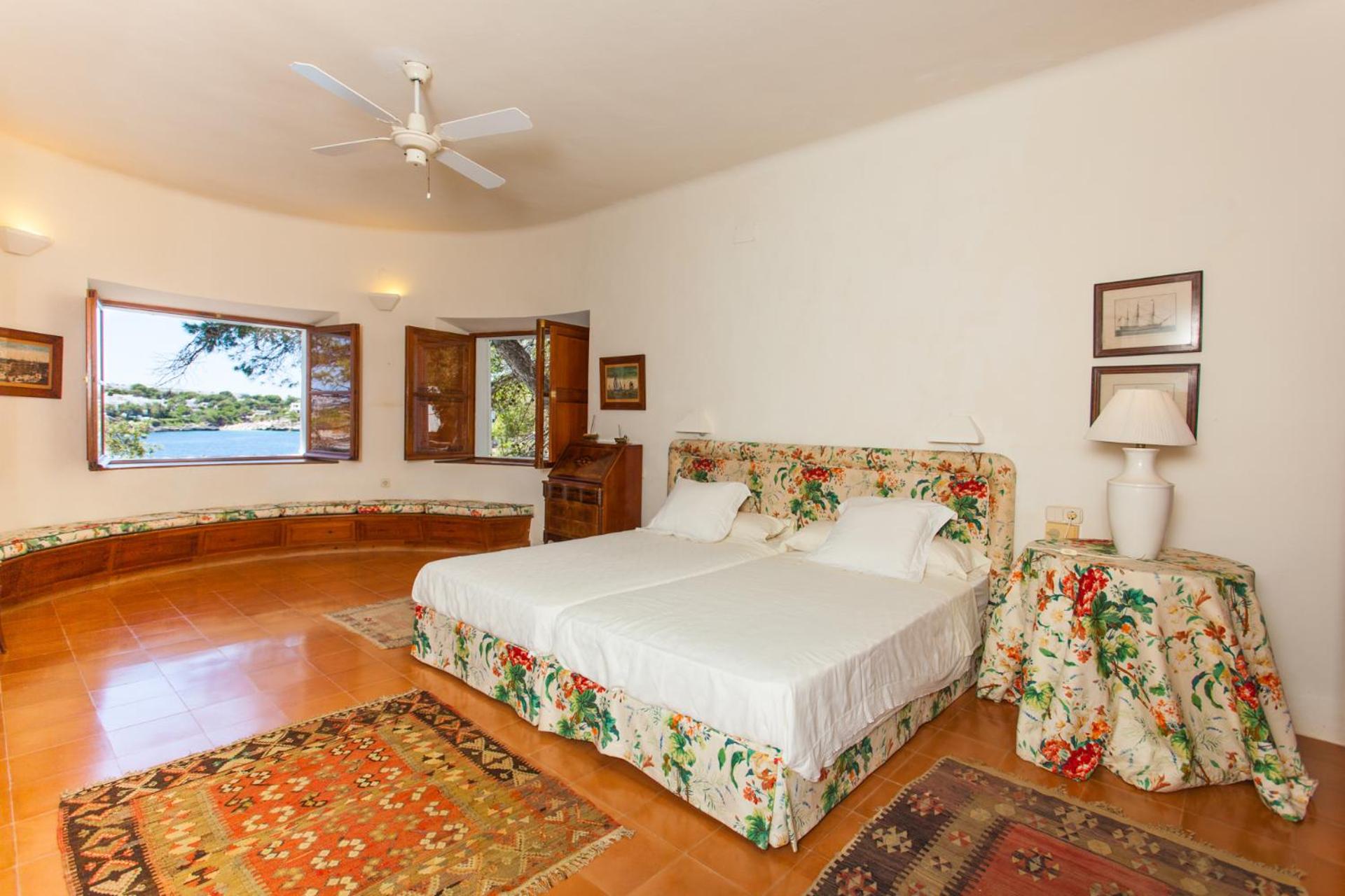 Villa de cinco habitaciones
