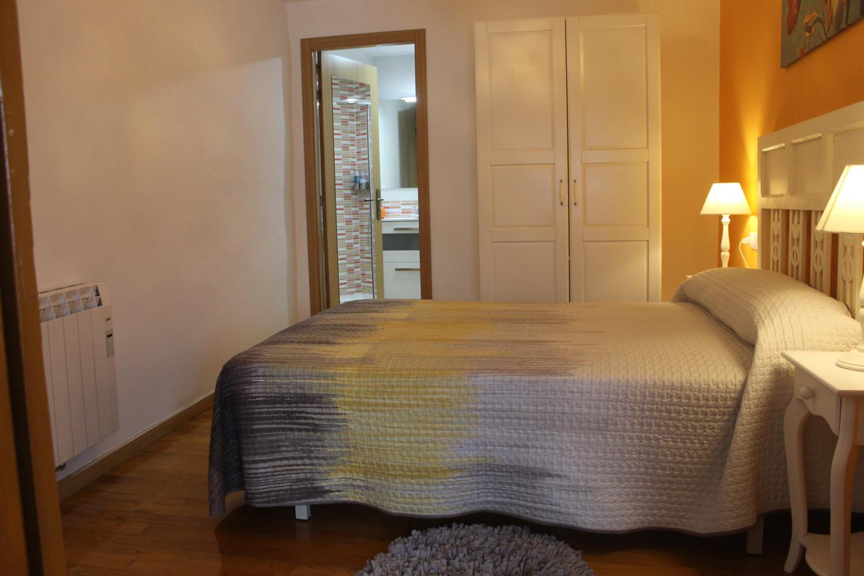 Casa de cinco habitaciones