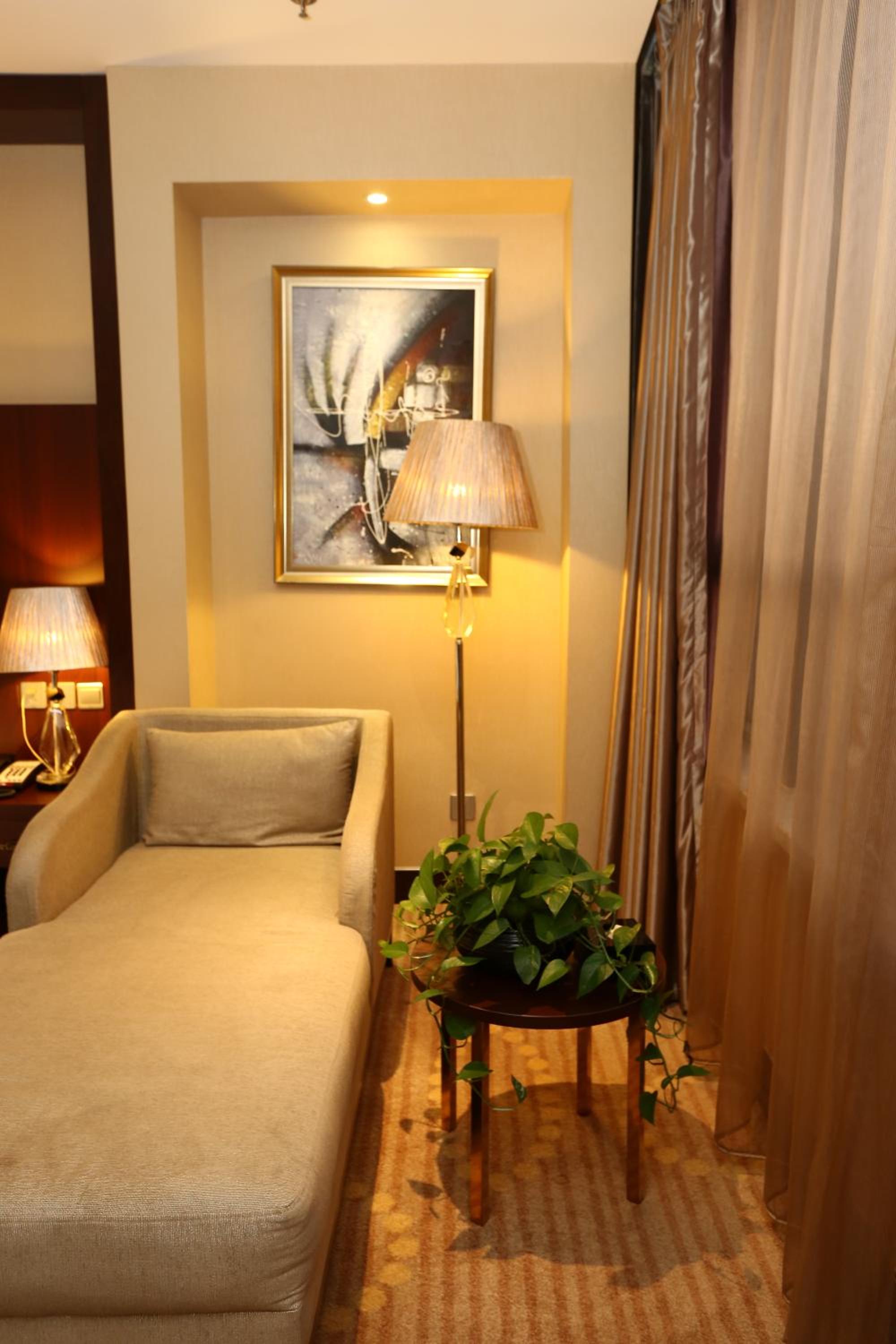 Family Suite photo 2
