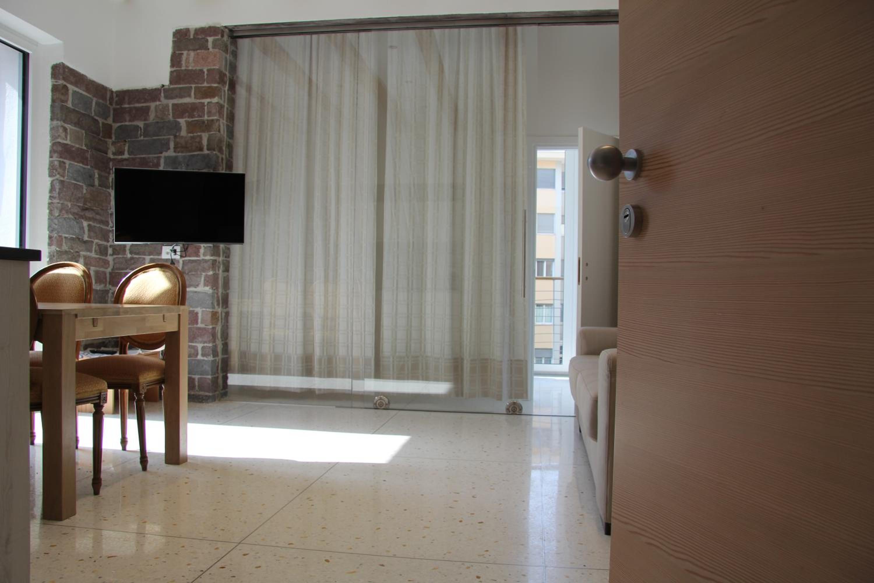 Two-Bedroom Apartment - Photo 22