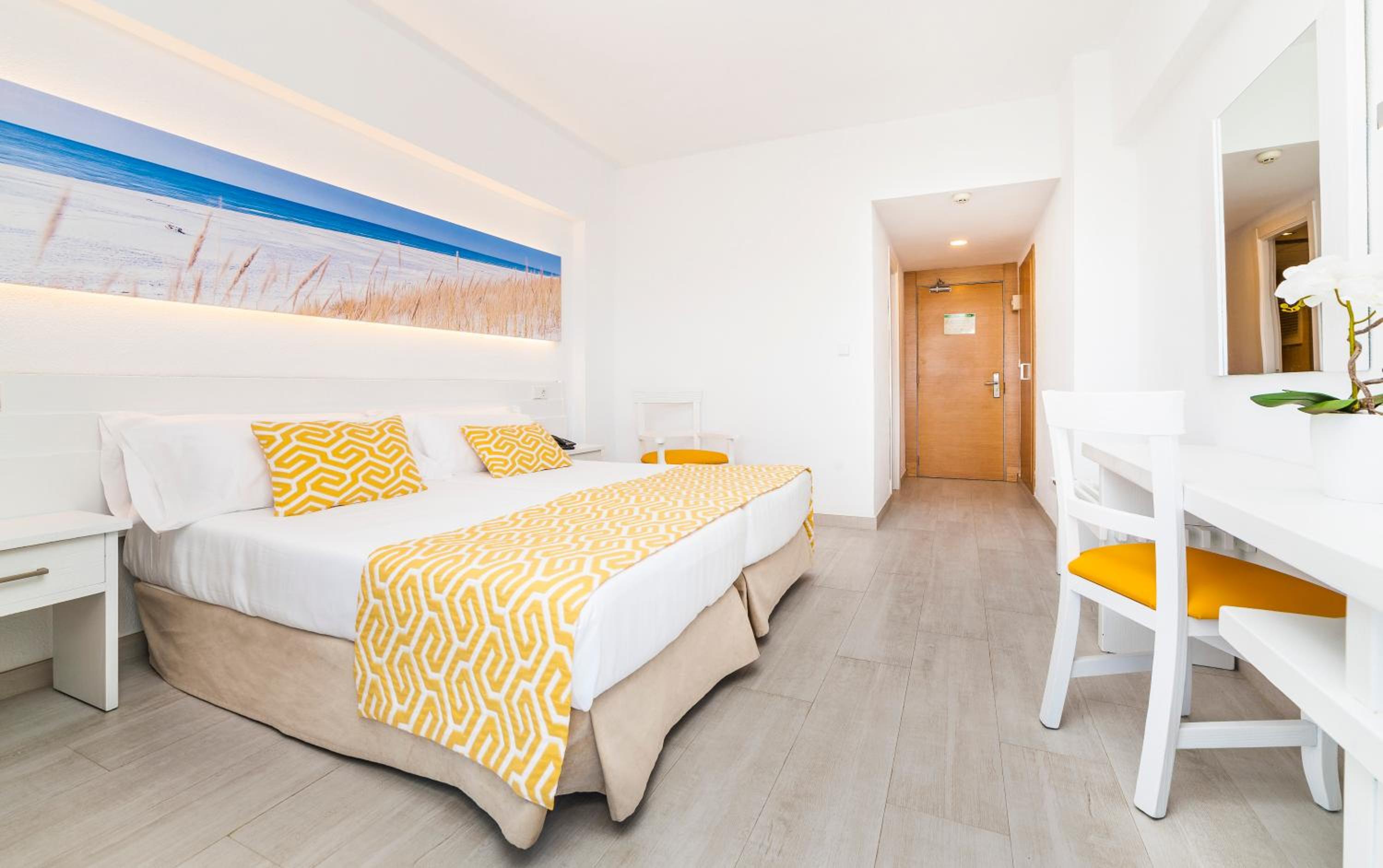 Habitación Doble Estándar (3 Adultos)